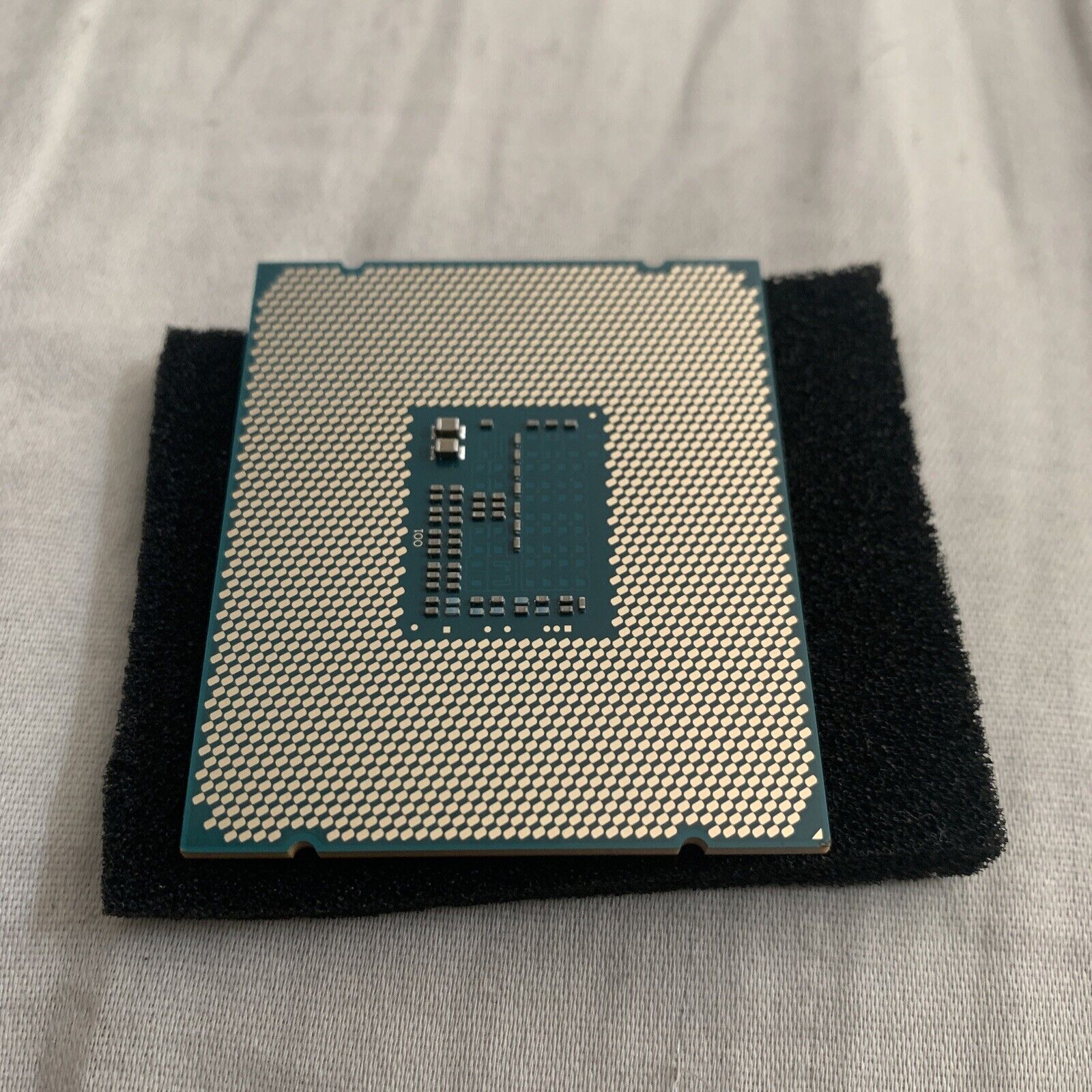 Intel Xeon E5-2603 v3 1.6GHz 15MB 6.4GT/s 2011-3 LGA SR20A CPU Processor