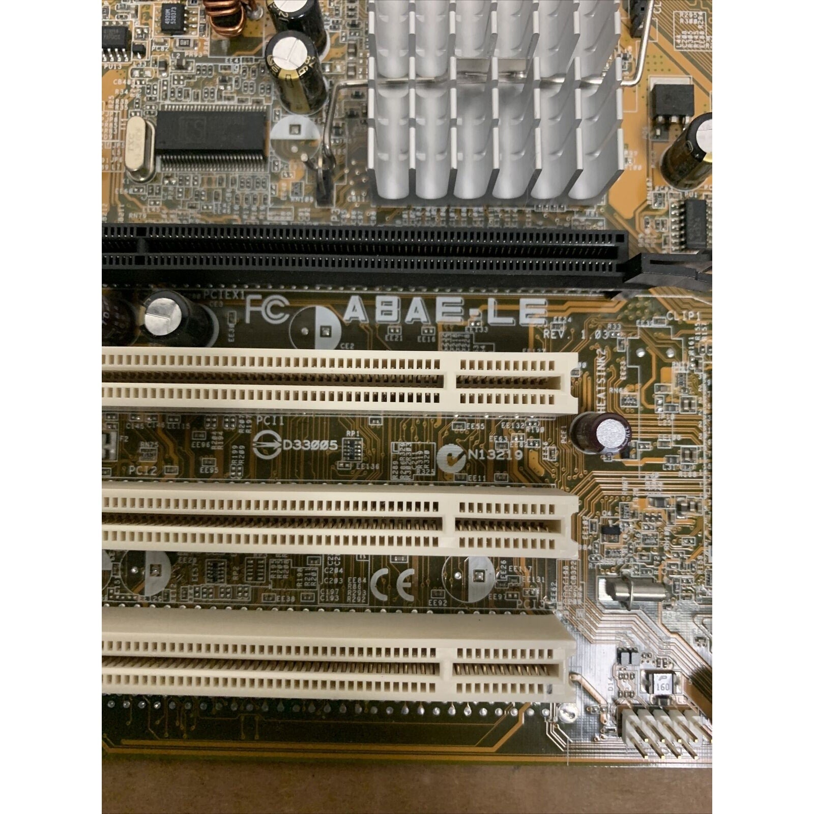 HP Motherboard ASUS A8AE-LE 5188-2526 AMD Athlon 64 - Damaged In Shipping - READ