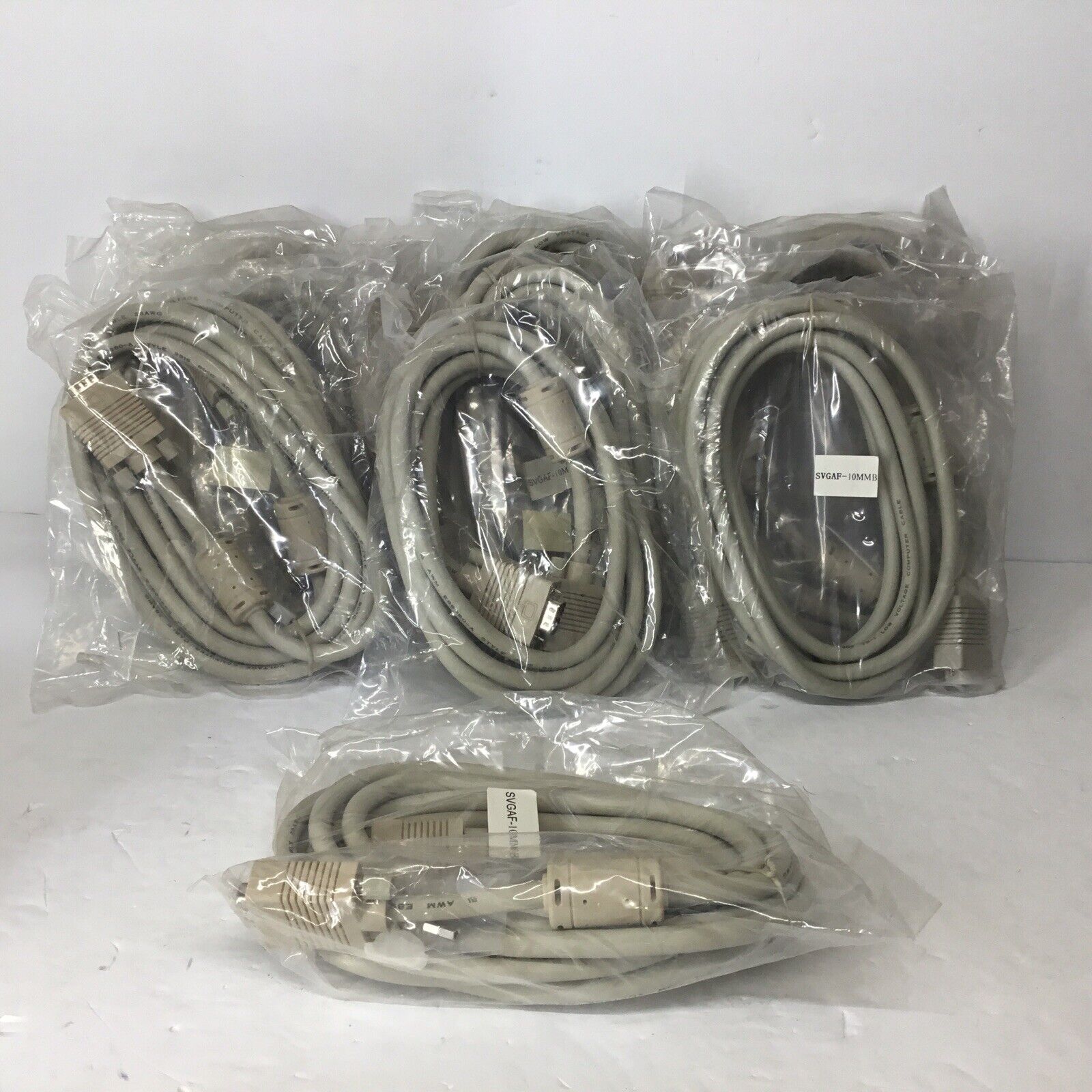 LOT OF 10 - 10ft VGA Cable W/ Ferrites HD15 15-pin Male-to-Male Biege