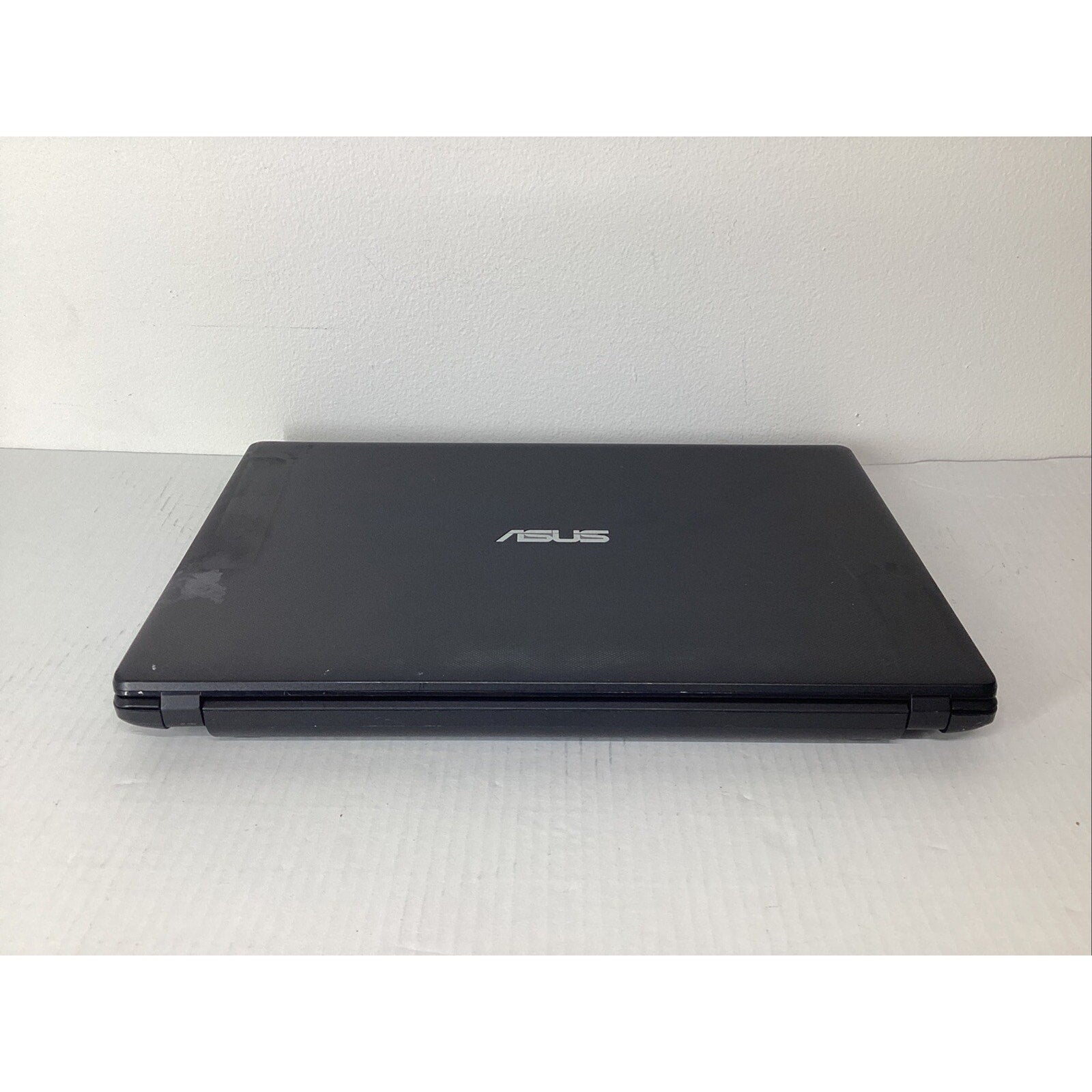 ASUS X551M 15" Laptop Intel Celeron N2830 8GB RAM No HDD - For Parts