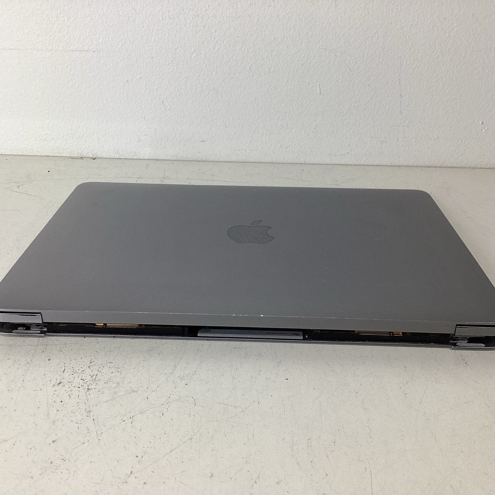 Apple MacBook A1534 12" 2015 Intel Core M 8GB RAM - For Parts