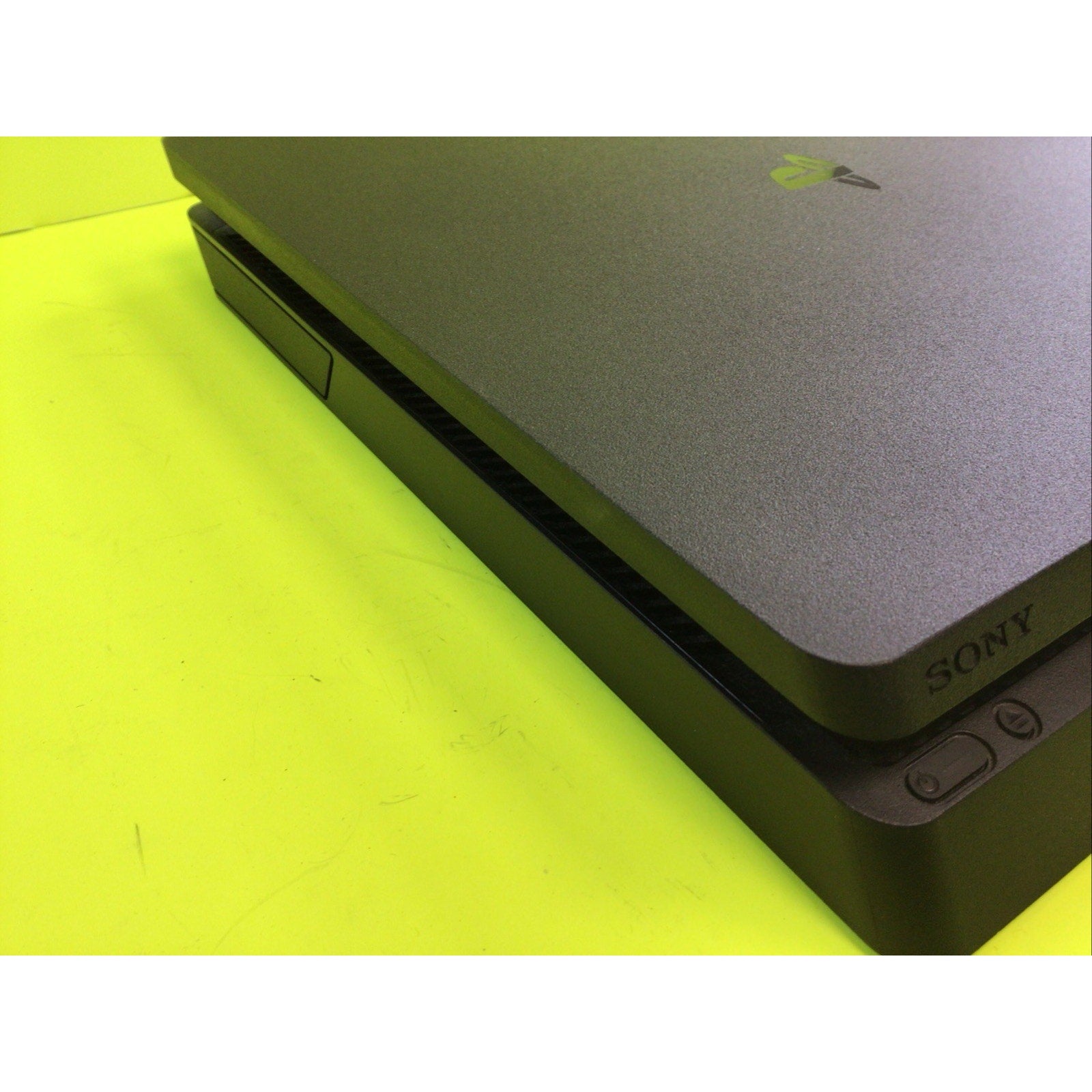 PlayStation 4 Slim 500GB SSD CUH-2215B