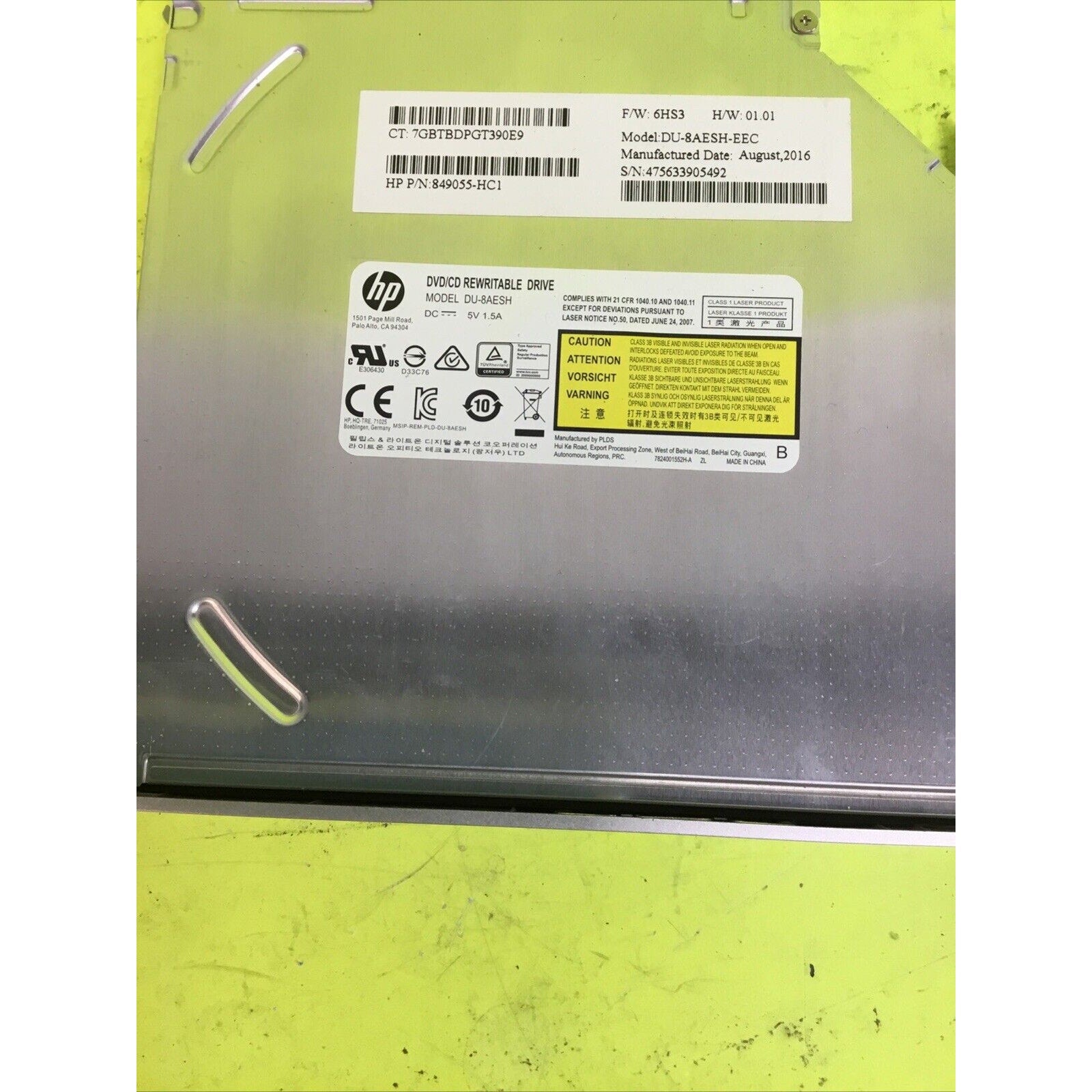 Hp DU-8AESH-EEC DVD/CD Rewritable Drive. HP PN: 849055-HC1