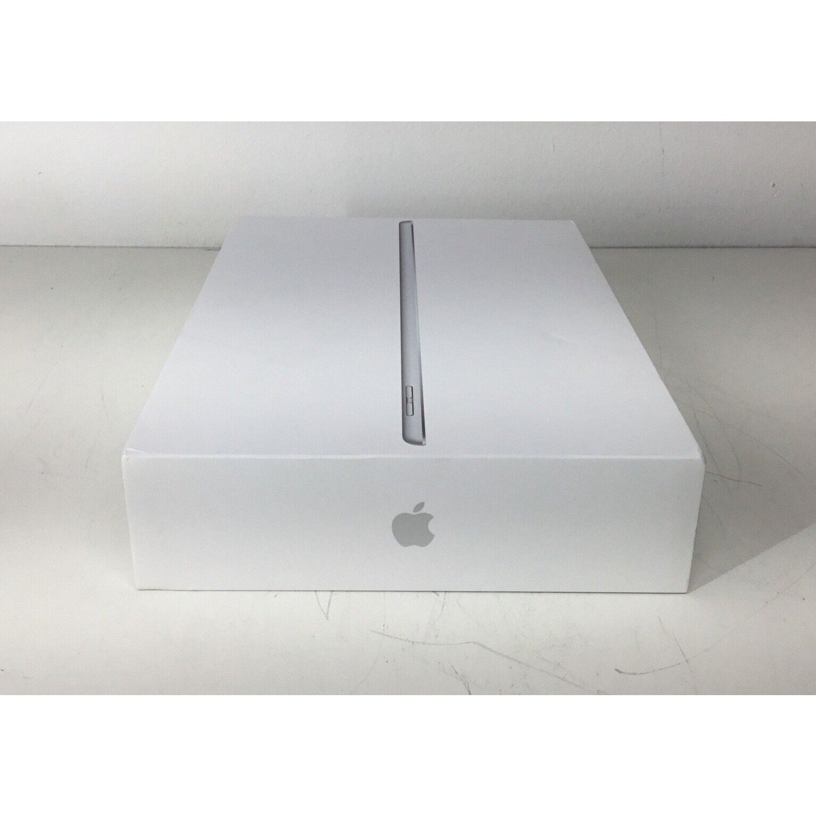 iPad 9th Generation Wi-Fi 64GB Silver BOX ONLY
