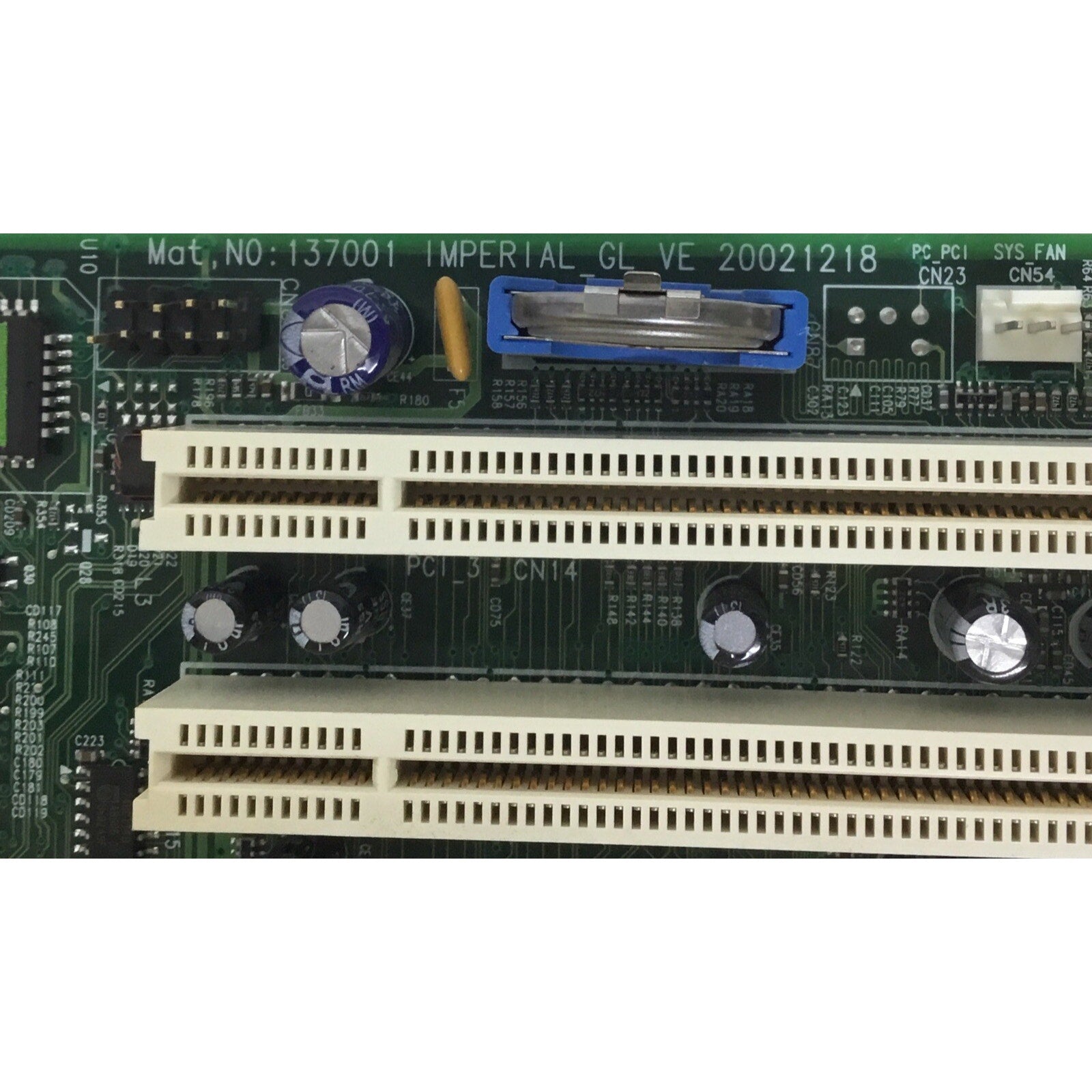 137001 Imperial GL_Ve 20021218 Motherboard / Celeron 02 2.40GHz SL6VU