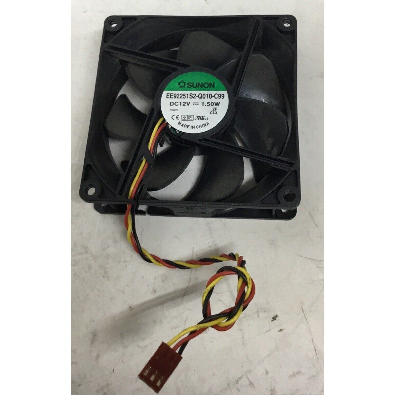 Sunon EE92251S2-Q010-C99 12V 3-Pin 92mm x 92mm x 25mm Rear Case Computer Cooling