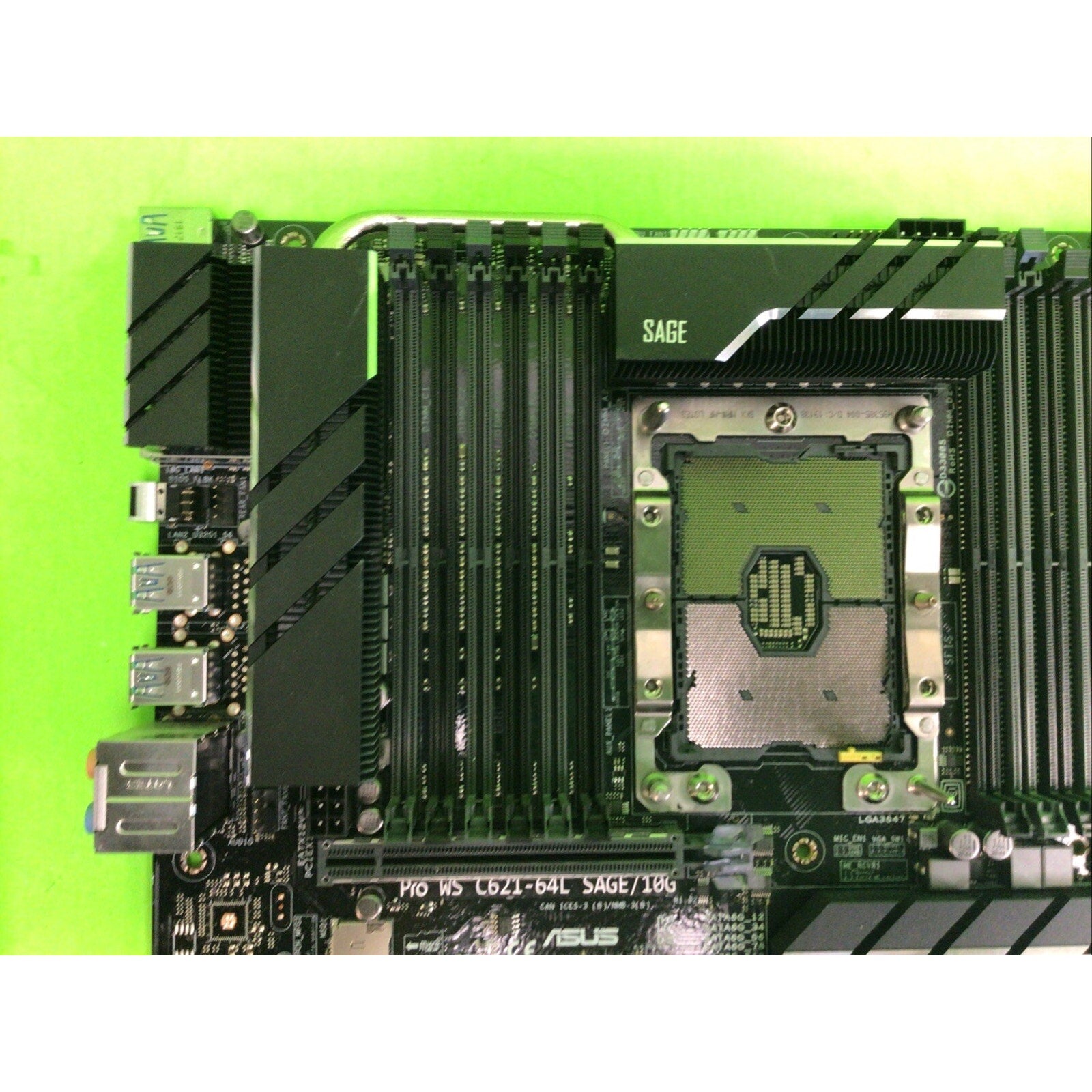 ASUS Pro WS C621-64L SAGE Motherboard Intel C621 LGA 3647 DDR4 w/CPU HEATSINK