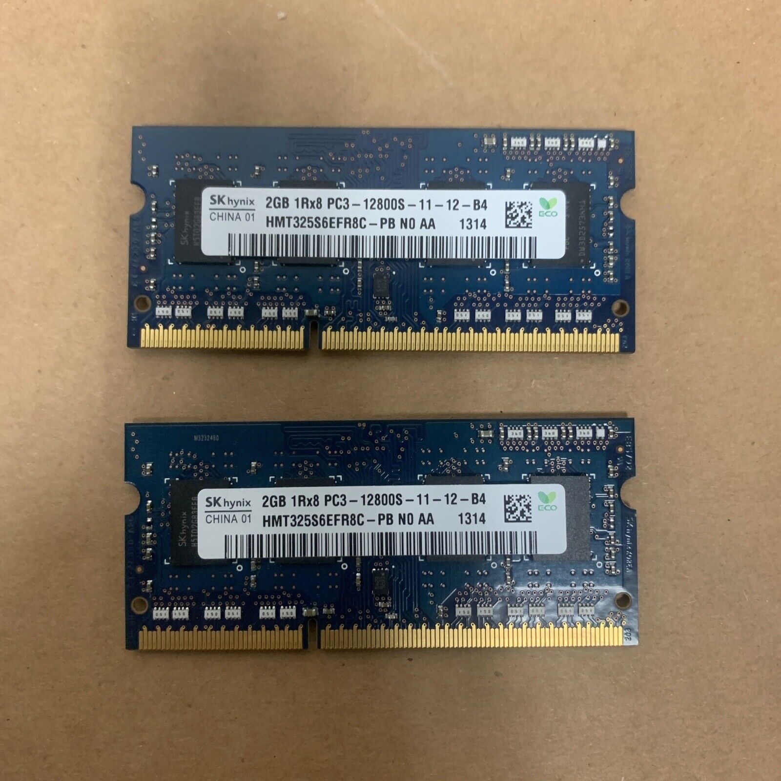 SK Hynix 4GB (2x2GB) Laptop DDR3 SODIMM Memory PC3-12800S HMT325S6EFR8C-PB