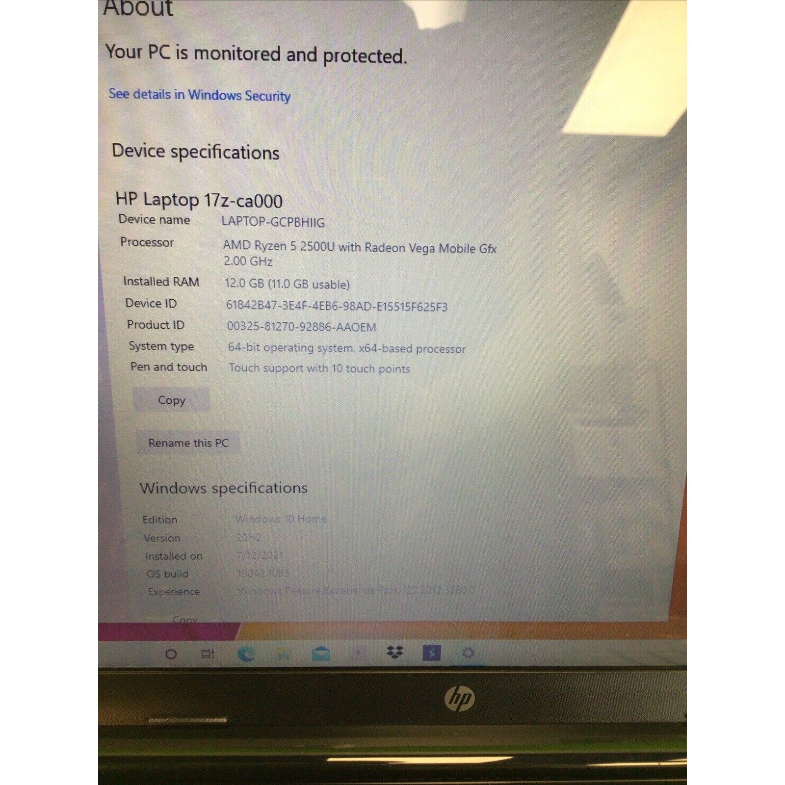 HP Laptop 17z-ca000 AMD Ryzen 5 2500U 2.0GHz 12GB RAM 1TB HDD Windows 10 Home