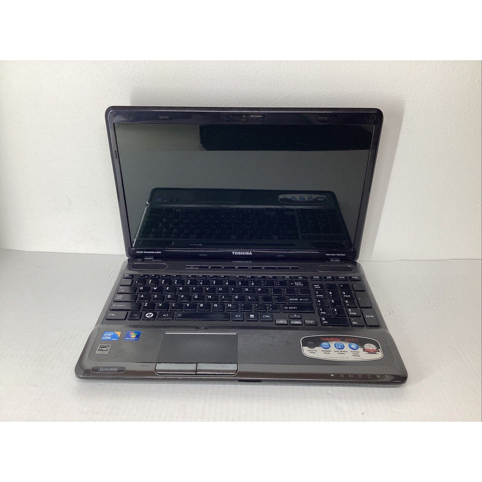 Toshiba Satellite A665-S6086 15" Laptop Intel Core i3 4GB RAM No HDD - For Parts