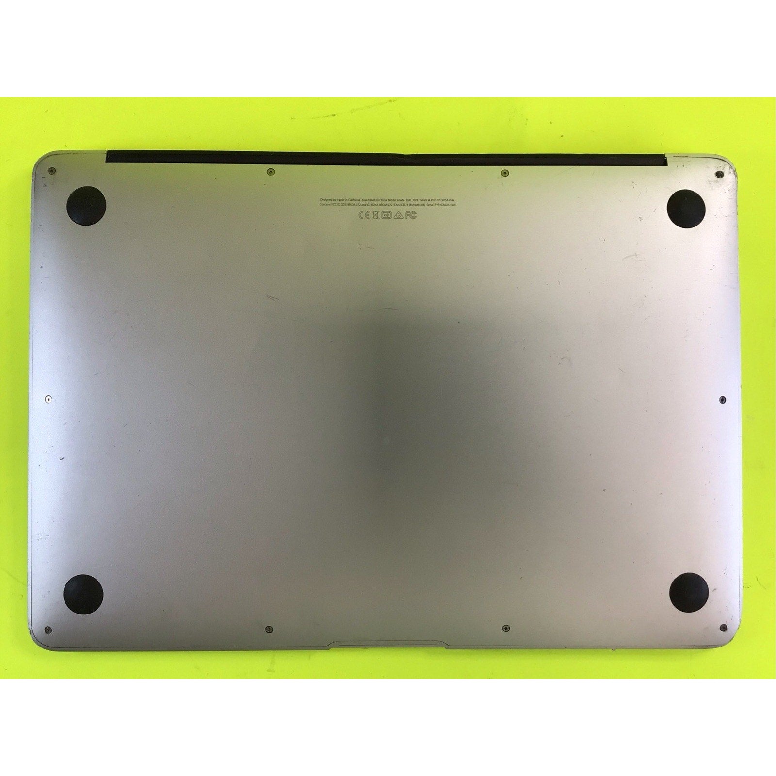 Apple MacBook Air 2012 A1466 FOR PARTS or REPAIR