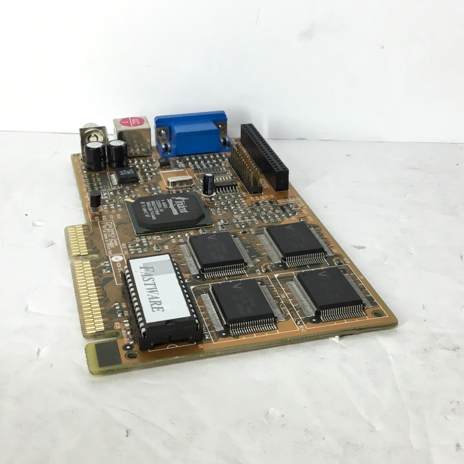 Trident AG210G 3DImage9850 AGP GPU Fastware