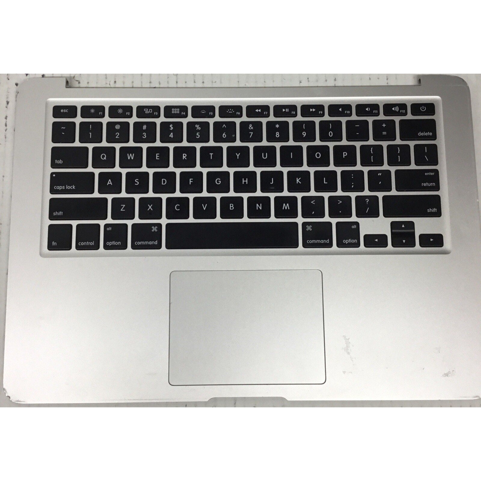 2017 MacBook Air A1466 Top Case keyboard Trackpad No Batt READ DESC