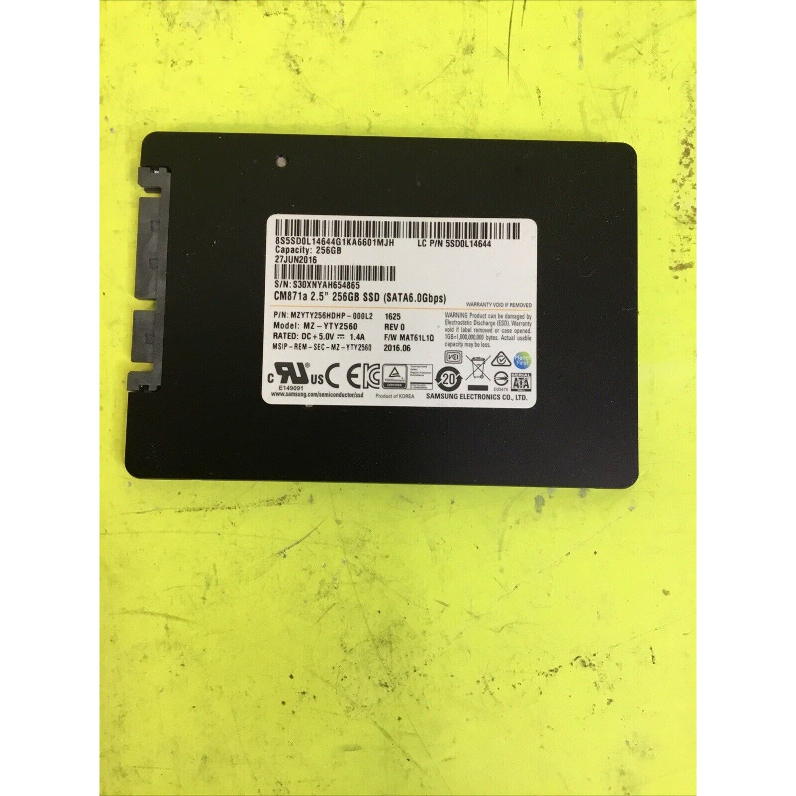 Sandisk 16GB SSD 1.8" SSD 16200215