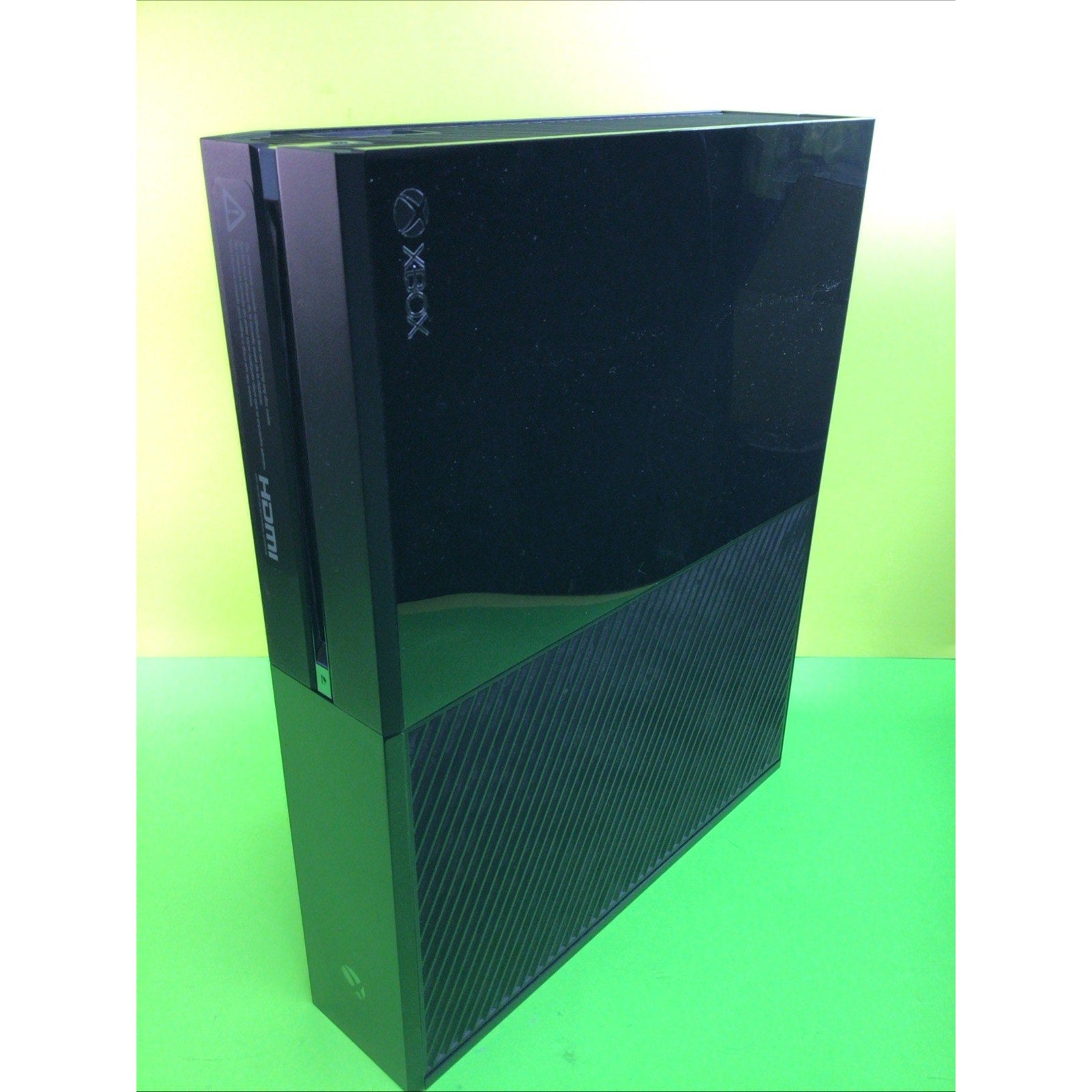 Microsoft Xbox One Original Model 1547 FOR PARTS or REPAIR