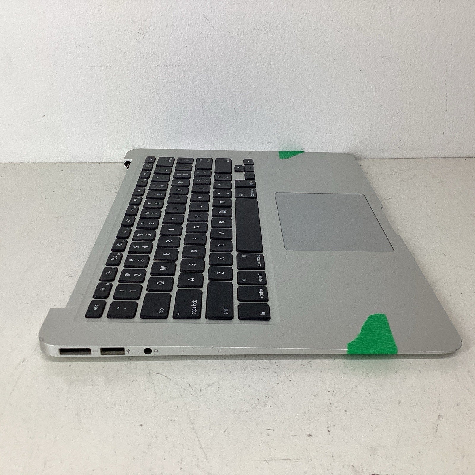 MacBook Air A1466 Silver 13" Palmrest w/ Keyboard ,Touchpad, Battery - For Parts