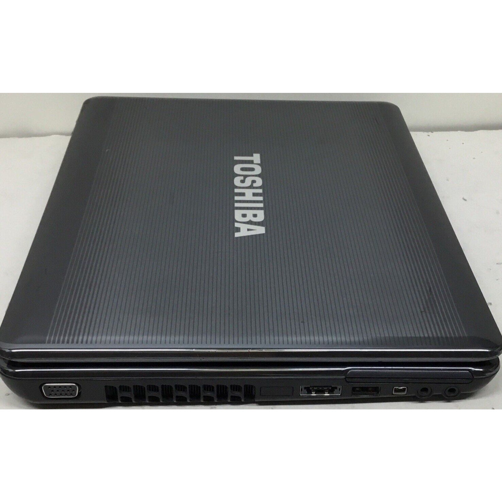 Parts Only Toshiba Satellite U405D-S2902 14.1'' Notebook / No Adapter / No HDD