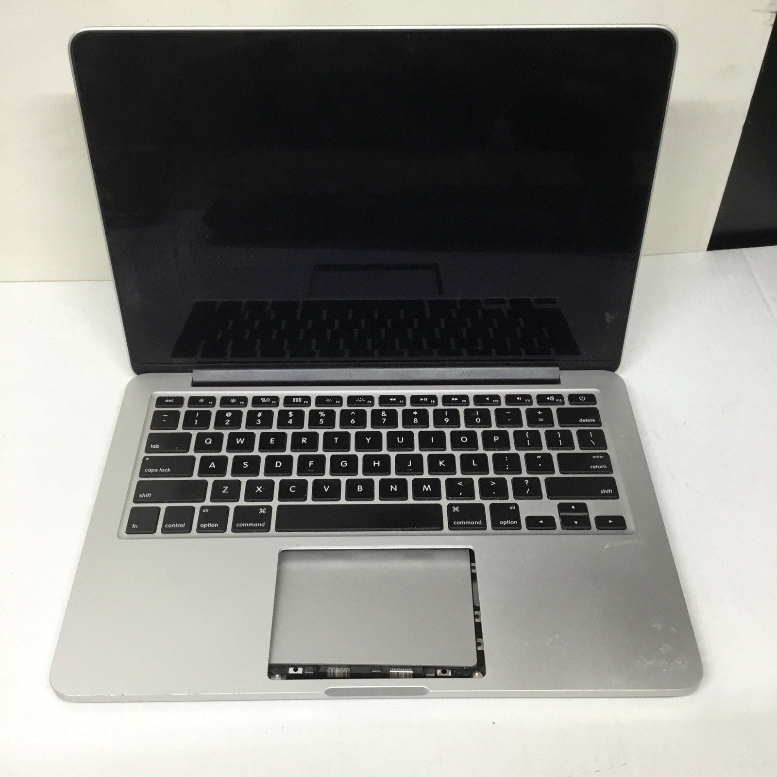 Apple Macbook Pro A1502 FOR PARTS ONLY