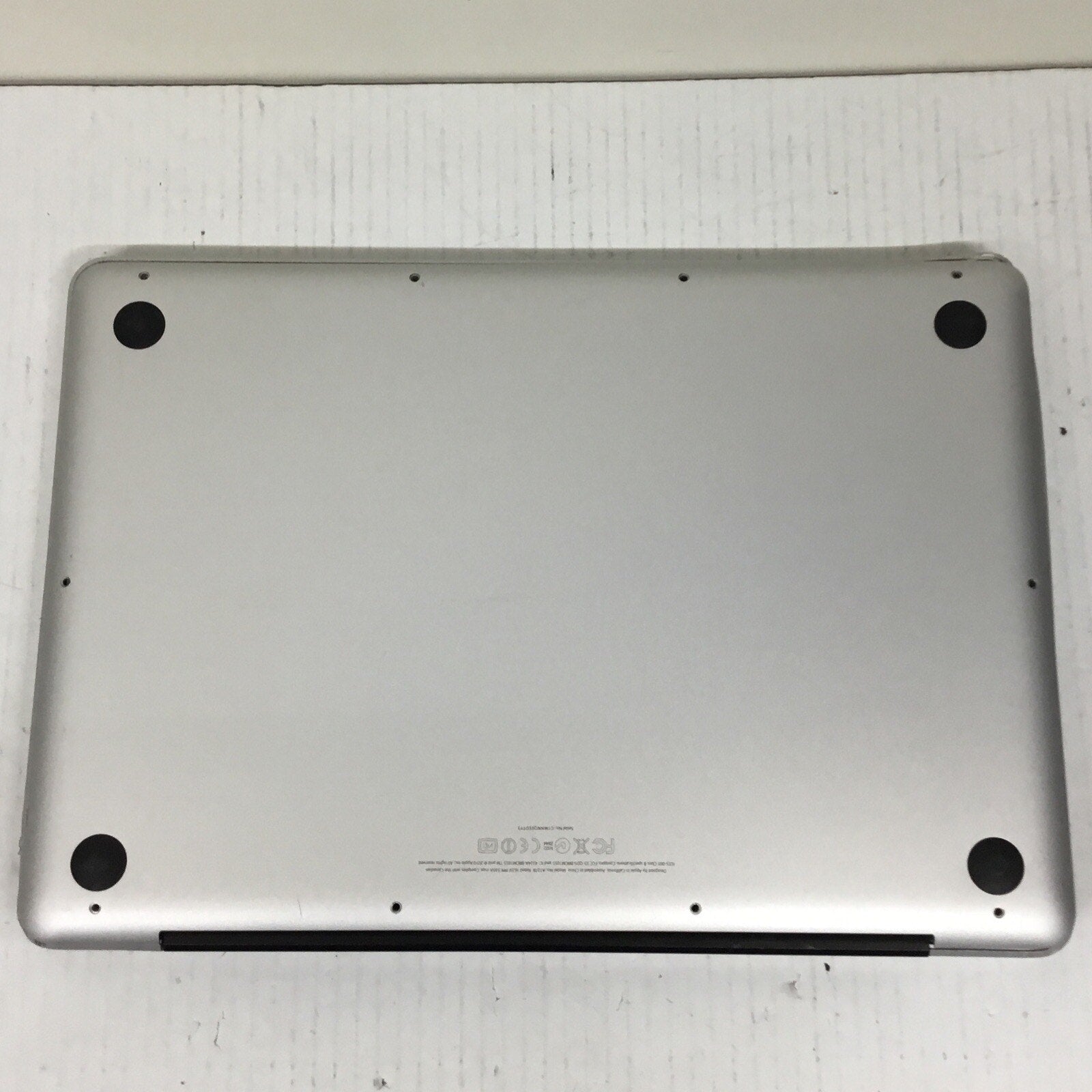 Parts Only MacBook Pro A1278 Missing Internal Parts