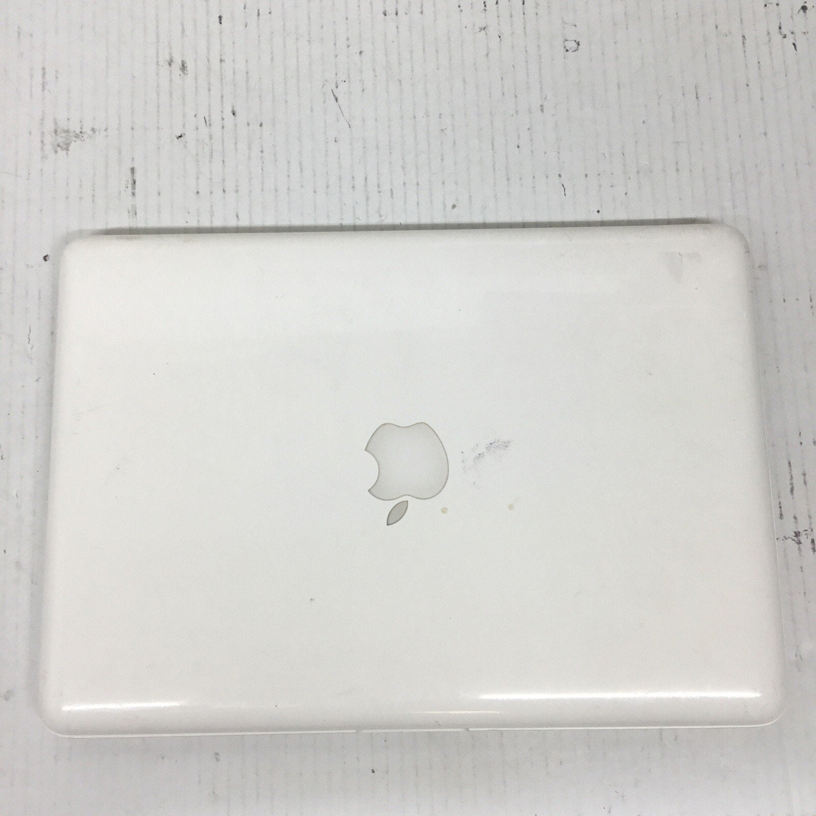 2009 Apple MacBook 13.3" Laptop A1342 For Parts Or Repair Untested