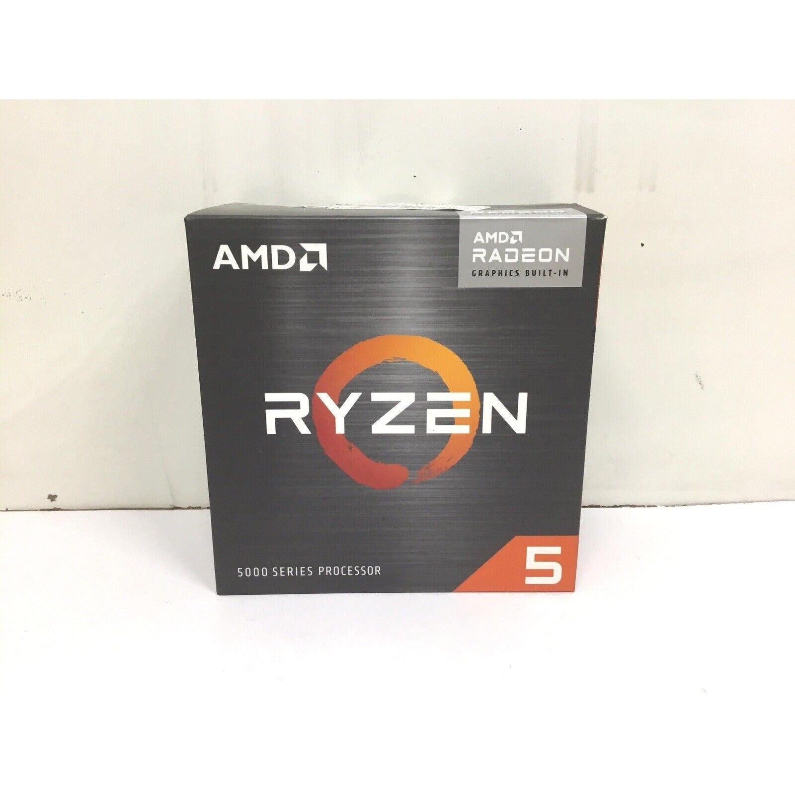 AMD Ryzen 5 5600G Processor 100-100000252BOX 3.9 GHz 6 Cores Socket AM4