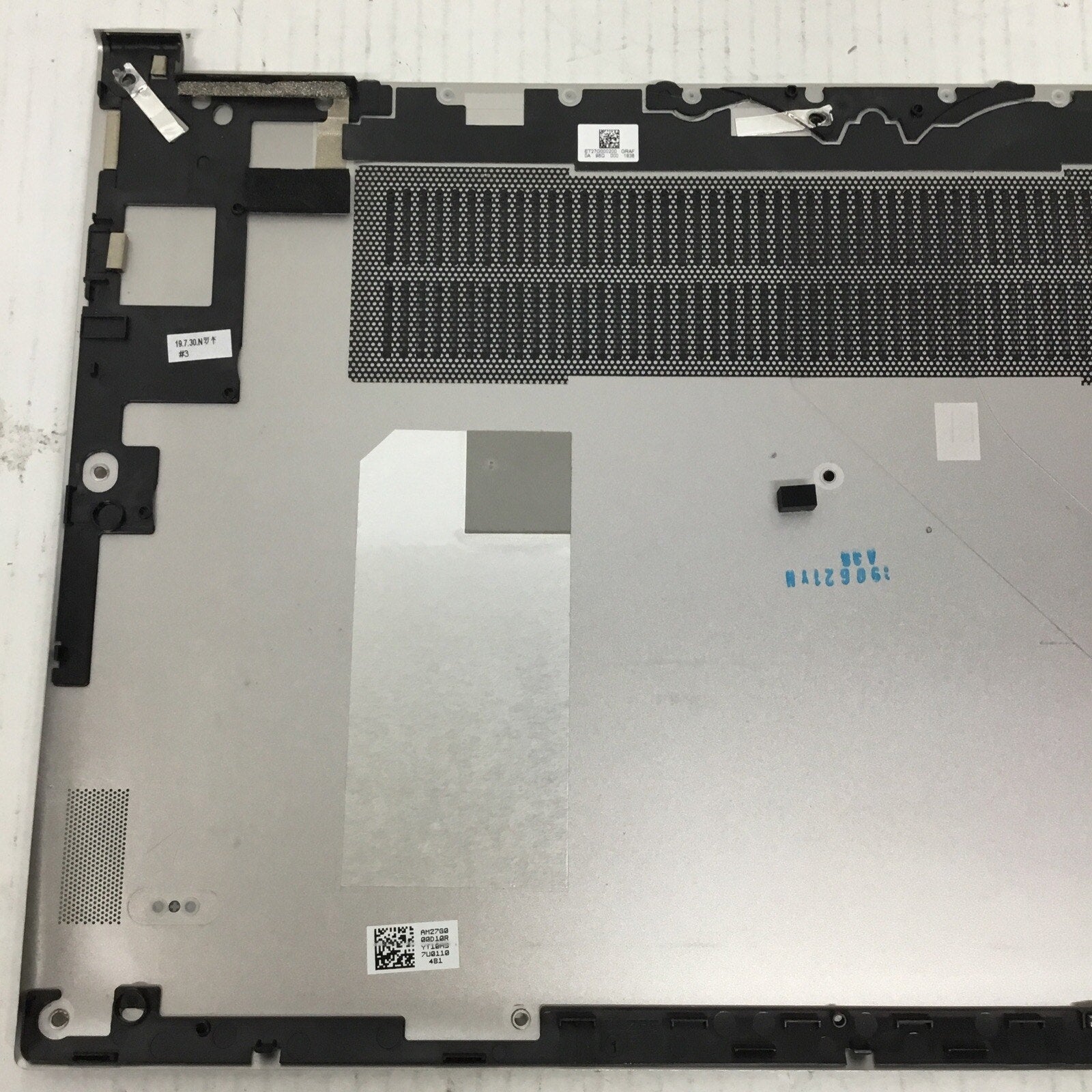 Lenovo Yoga 15.6" 730-15IKB OEM Bottom Case Silver AM27G000D10