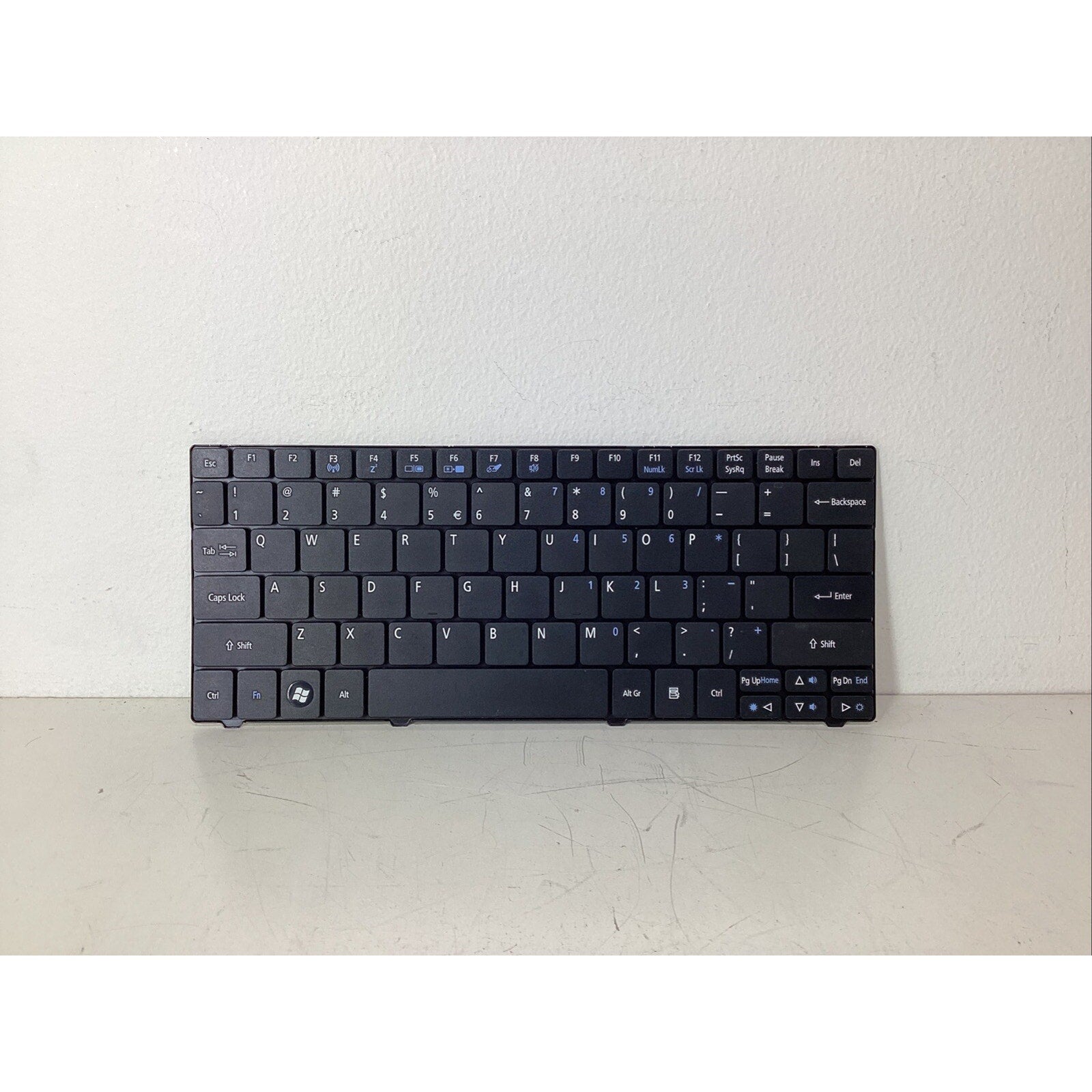 Acer One Laptop US Black Keyboard PK130I23A00 MP-09B93U4-6982