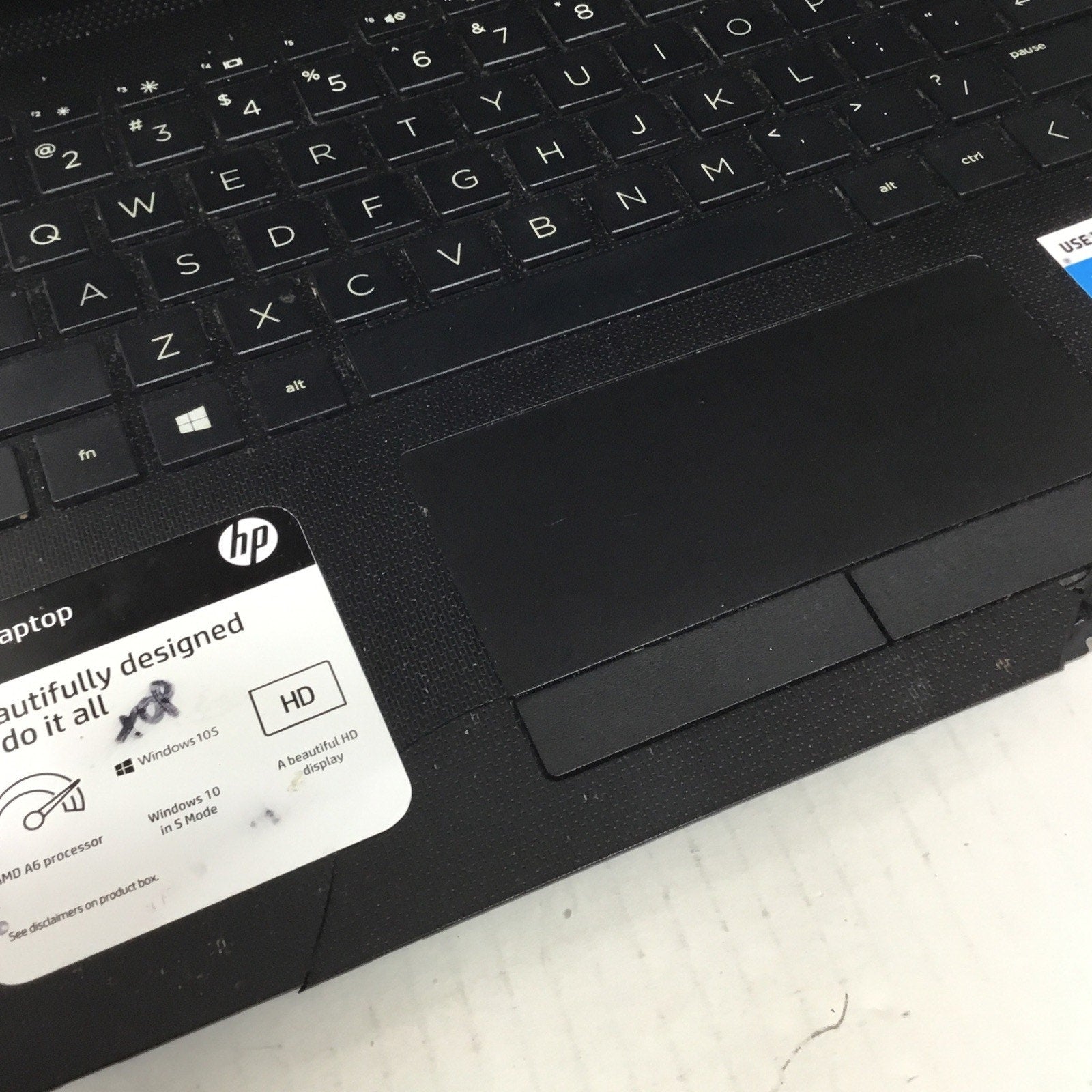 15-DB HP Laptop FOR PARTS l20478-601 SEE PICTURES