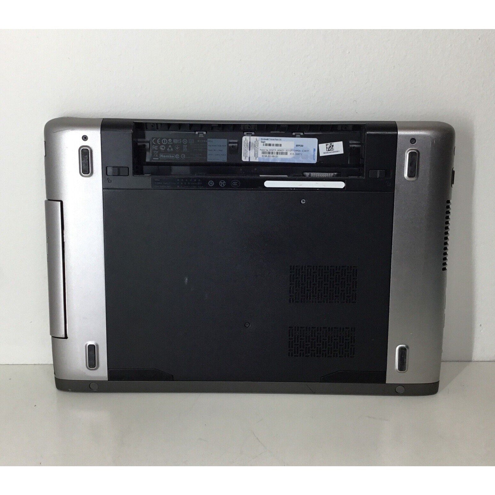 Dell Vostro 3560 Intel Core i3 Laptop No HDD/Ram - For Parts