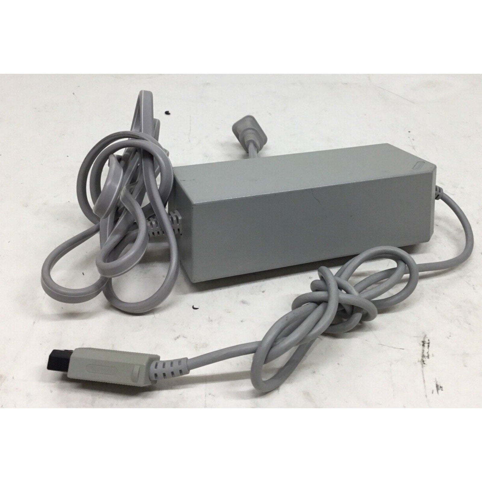 Nintendo RVL-002(USA) Console 2-Pin AC Adapter Class 2 Power Supply OEM