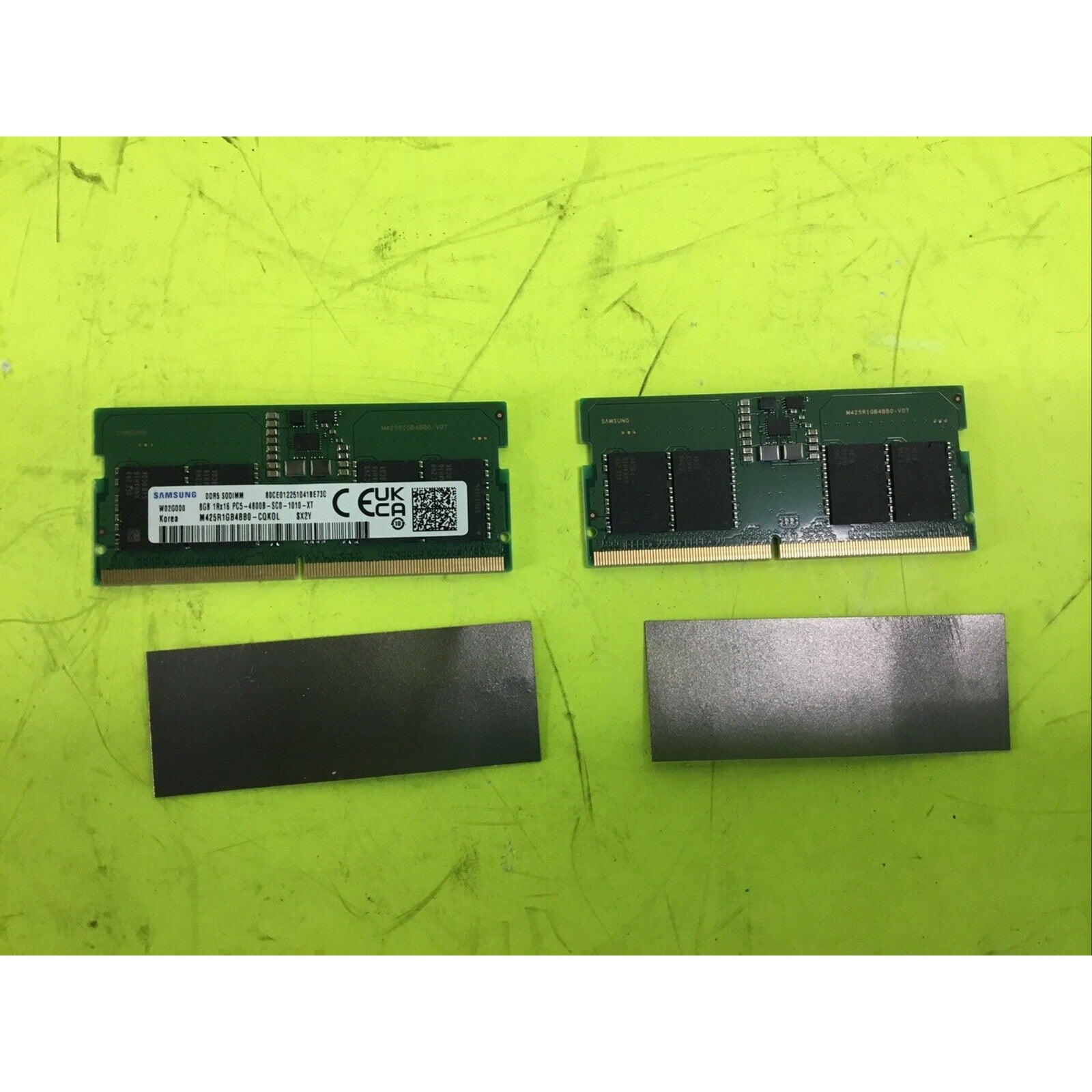 Samsung 16GB (2X8GB) DDR5 4800 MHz SO-DIMM Laptop Memory RAM (M425R1GB4BB0-CQK)