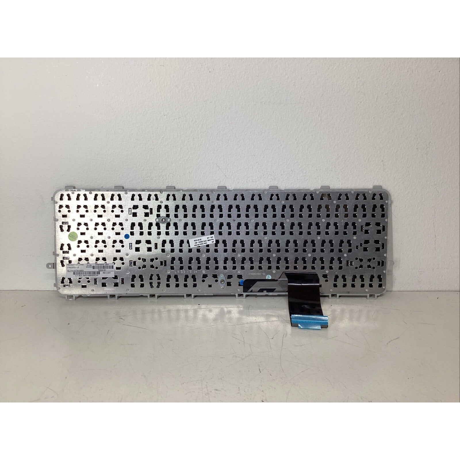 HP Keyboard w/ Silver Frame - 720242-001 REV.A01