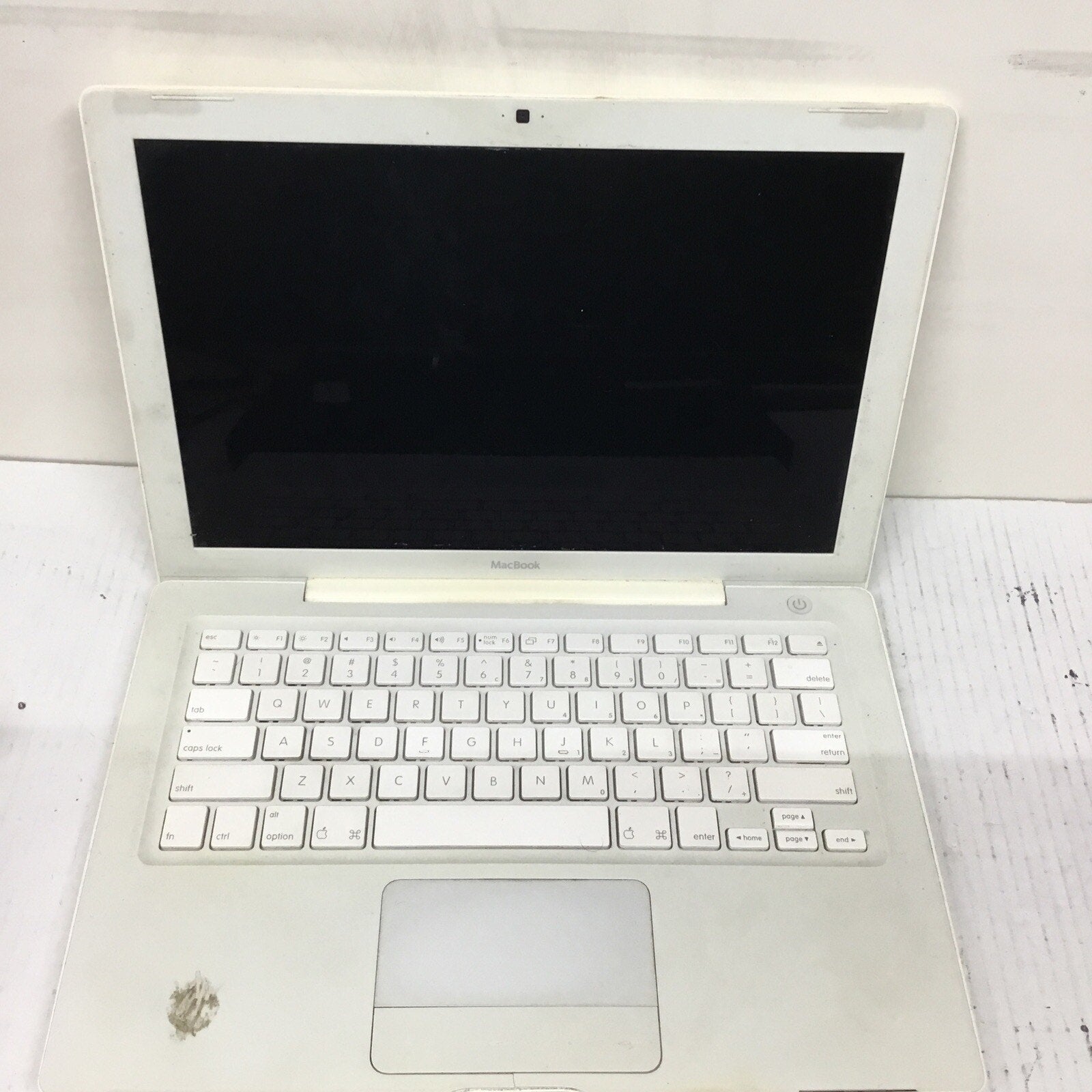 2006 Vintage Apple MacBook A1181 For Parts READ DESC