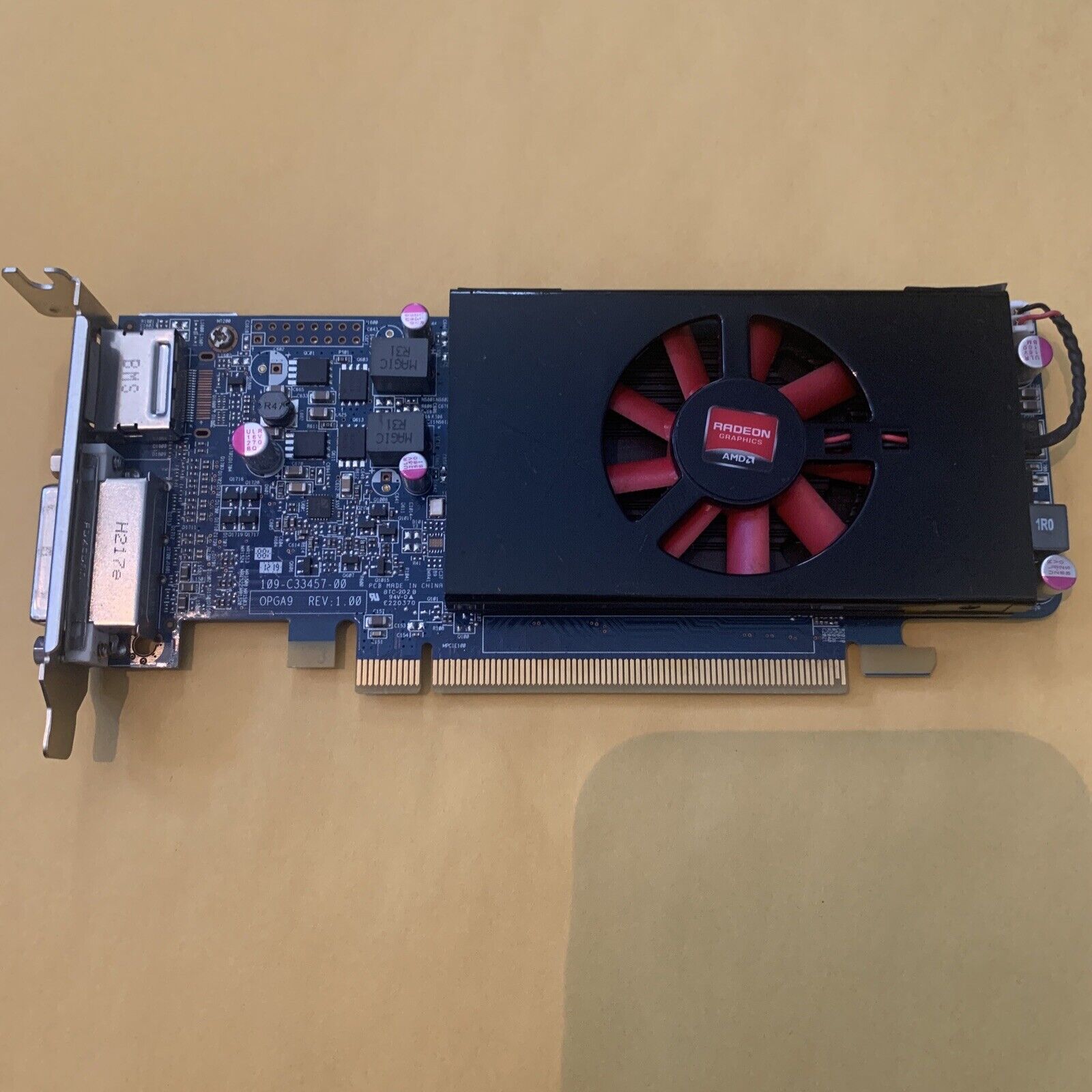 Dell/AMD Radeon 04C5DK/4C5DK HD 7570 1GB GDDR5 Low Profile Video Card
