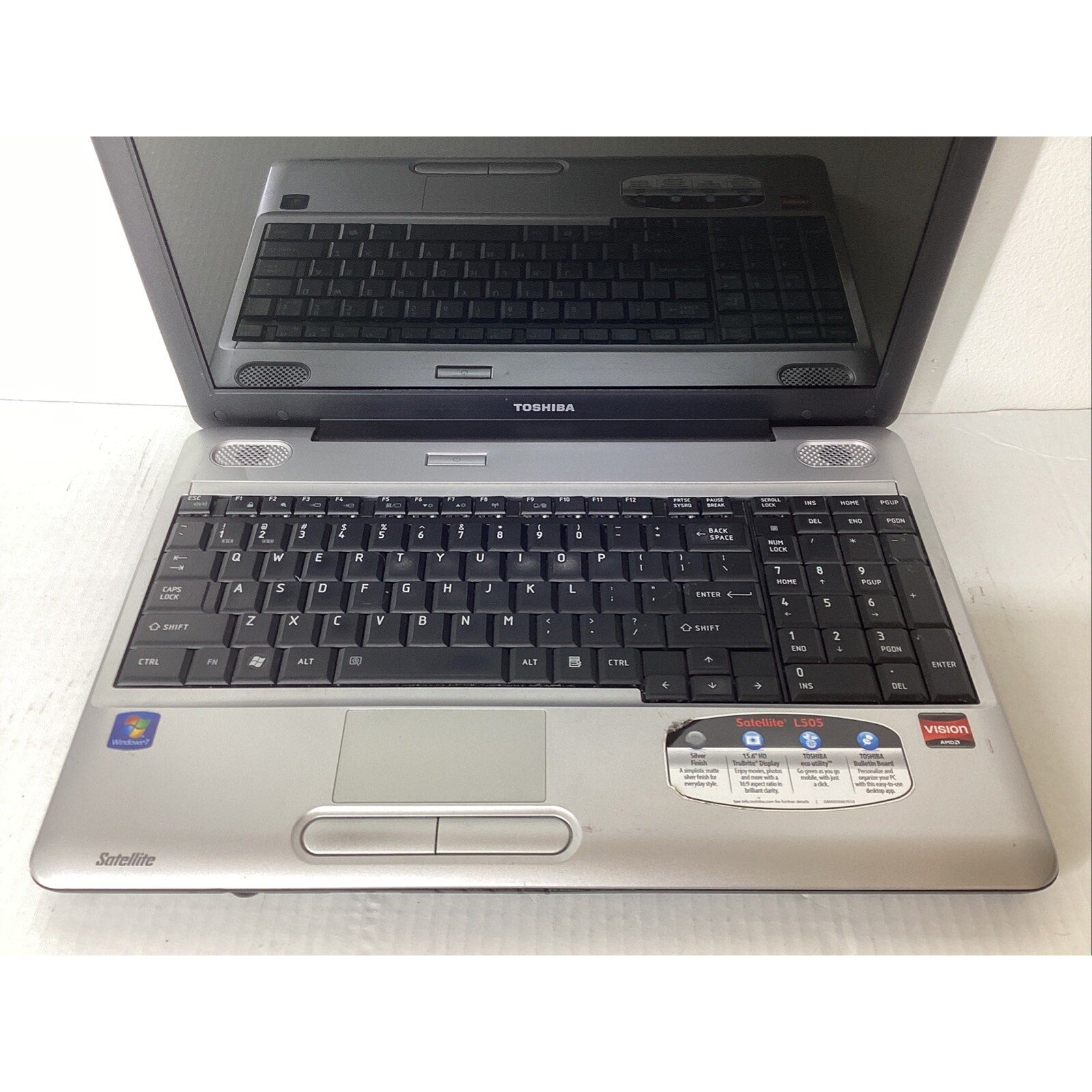 Toshiba L505-LS5005 Laptop No RAM/HDD Bad Motherboard - For Parts