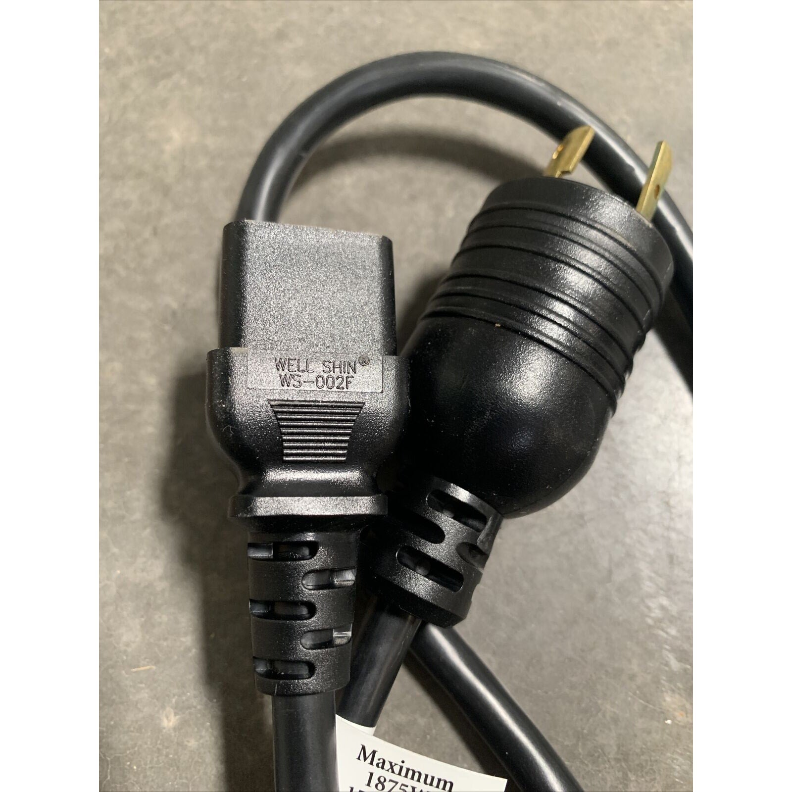 3ft L5-20 to C19 15A 125V 1875W 14AWG Server Power Cable - 3 Feet