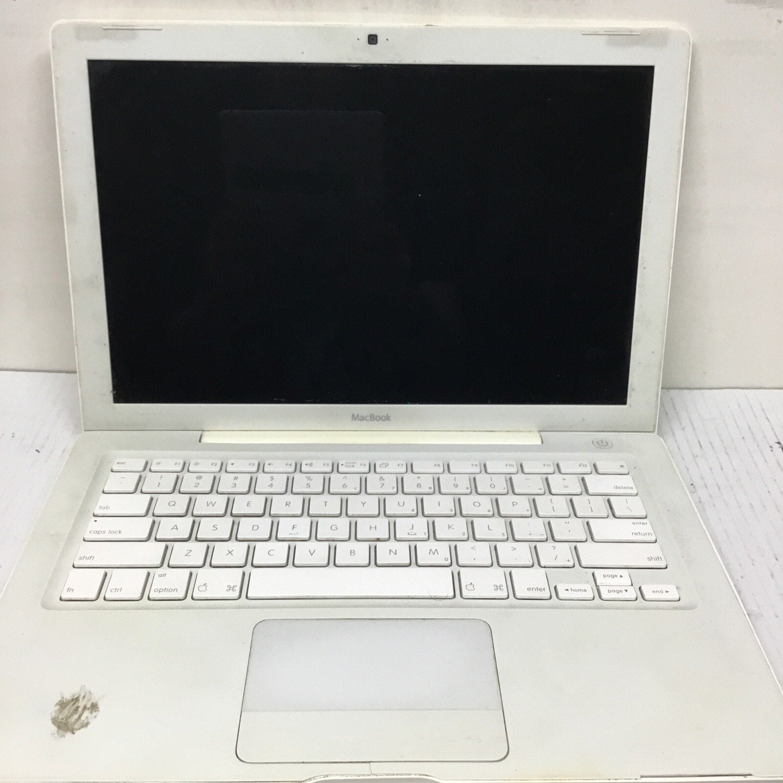 2006 Vintage Apple MacBook A1181 For Parts READ DESC