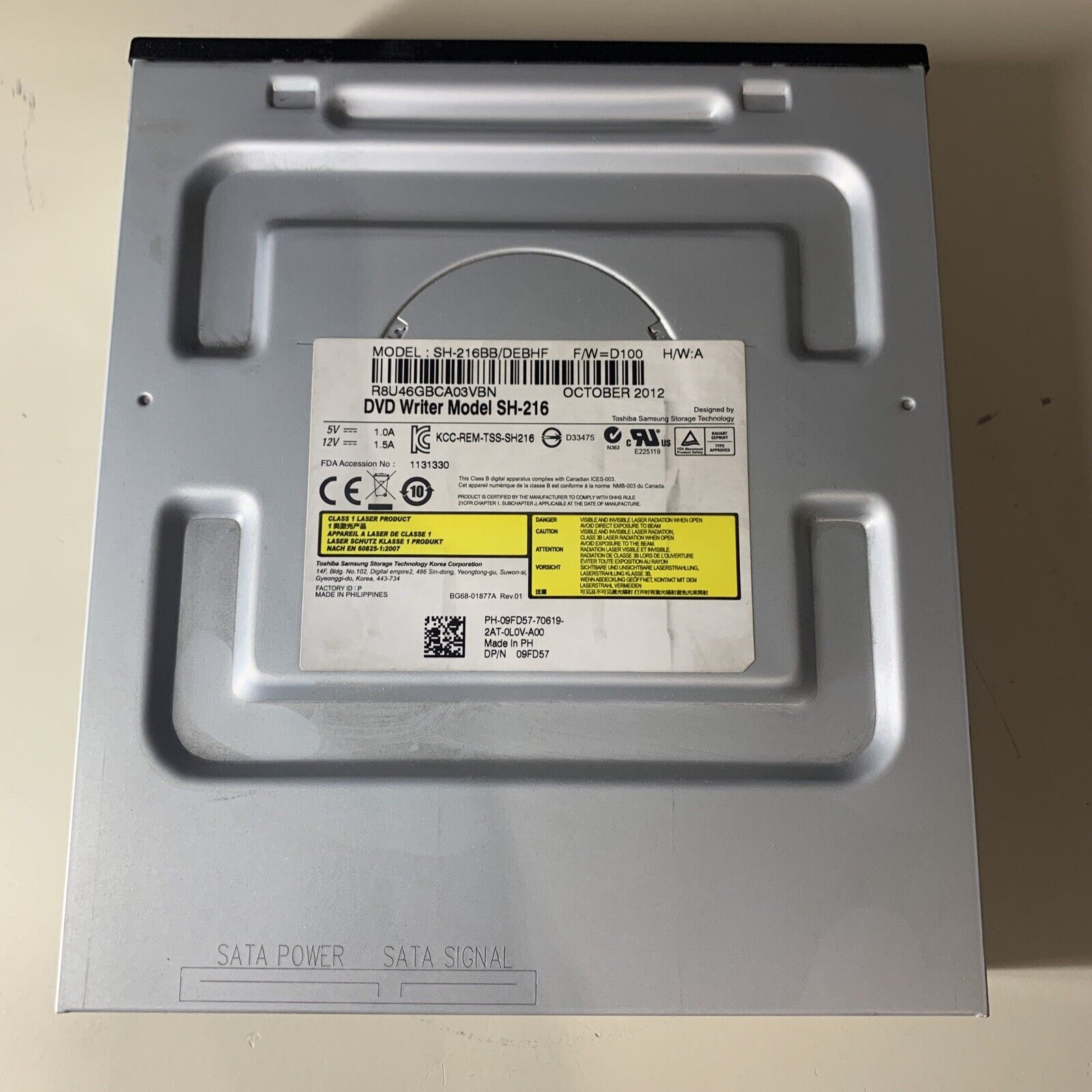 Toshiba SH-216 SATA DVD+RW Writer Drive SH-216BB/DEBHF Dell P/N: 09FD57 / 9FD57