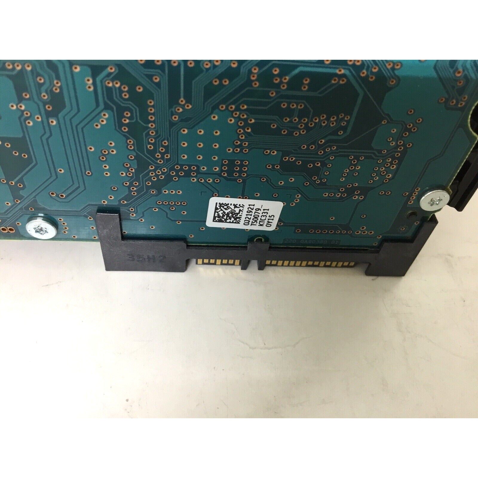 Toshiba 2TB HDD 7200RPM 64MB Cache SATA III 6.0Gb/s 3.5" Hard Drive DT01ACA200