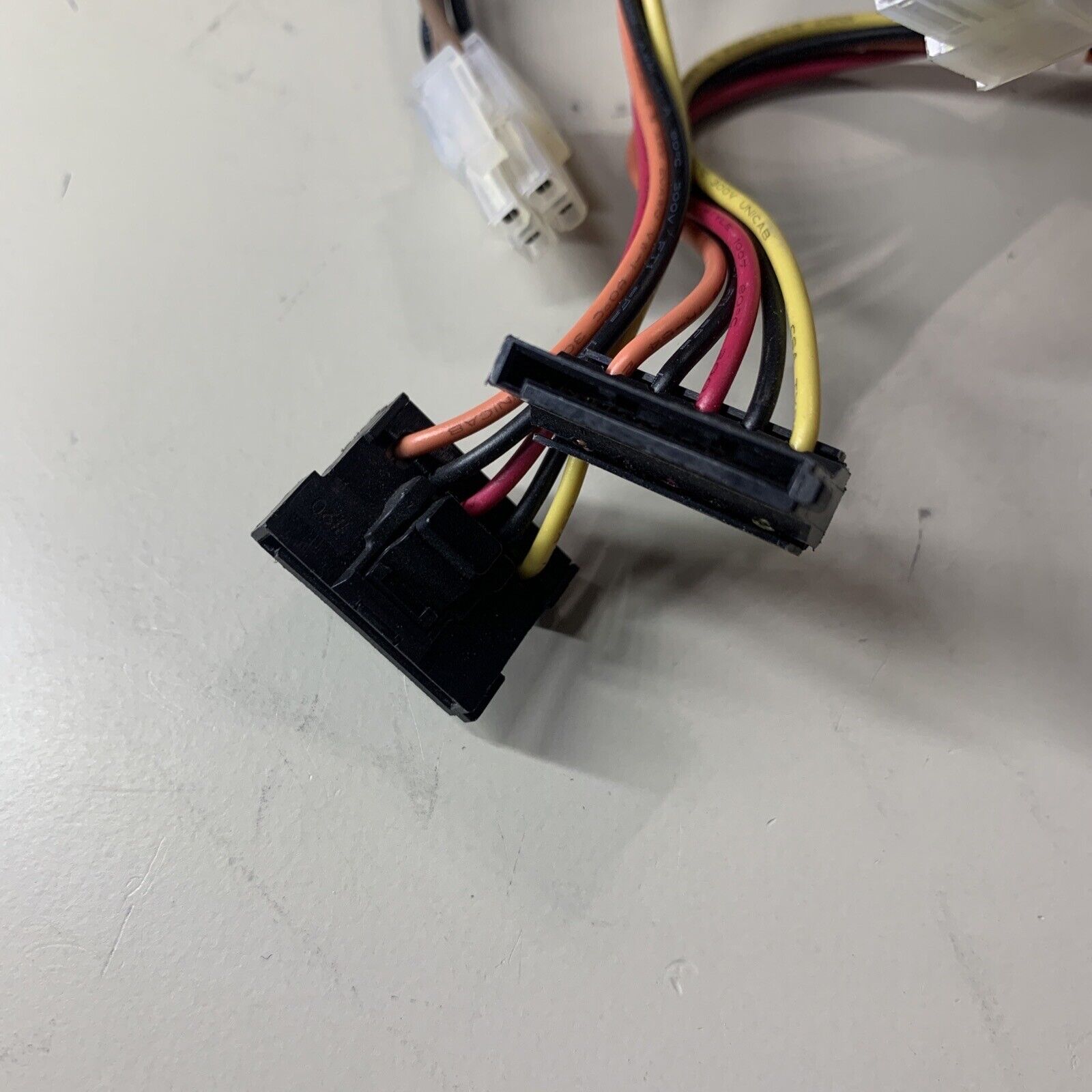 Switching Power Supply FH-ZD221MGR Part # 633195-001