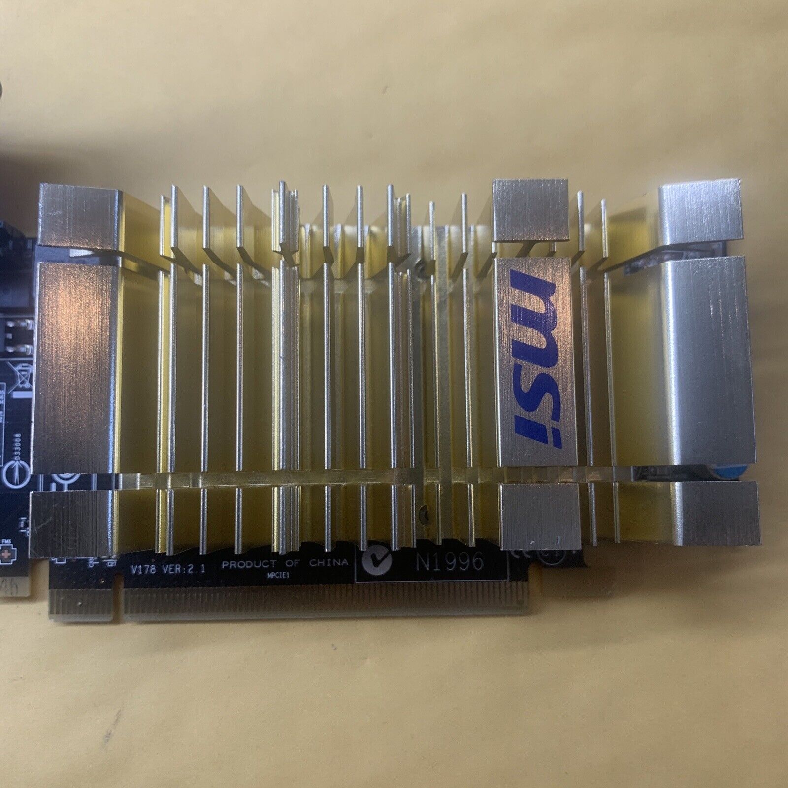 MSI R4550 MD1GH R4550-MD1GH 1GB PCI Express 2.0 x16 2560 x 1600 HDMI Video Card