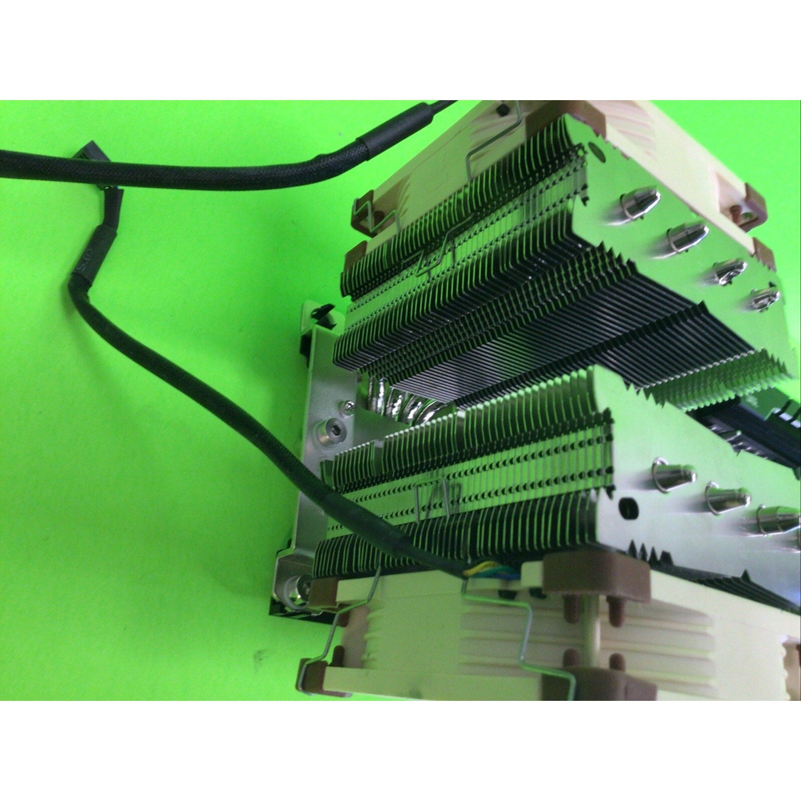 ASUS Pro WS C621-64L SAGE Motherboard Intel C621 LGA 3647 DDR4 w/CPU HEATSINK