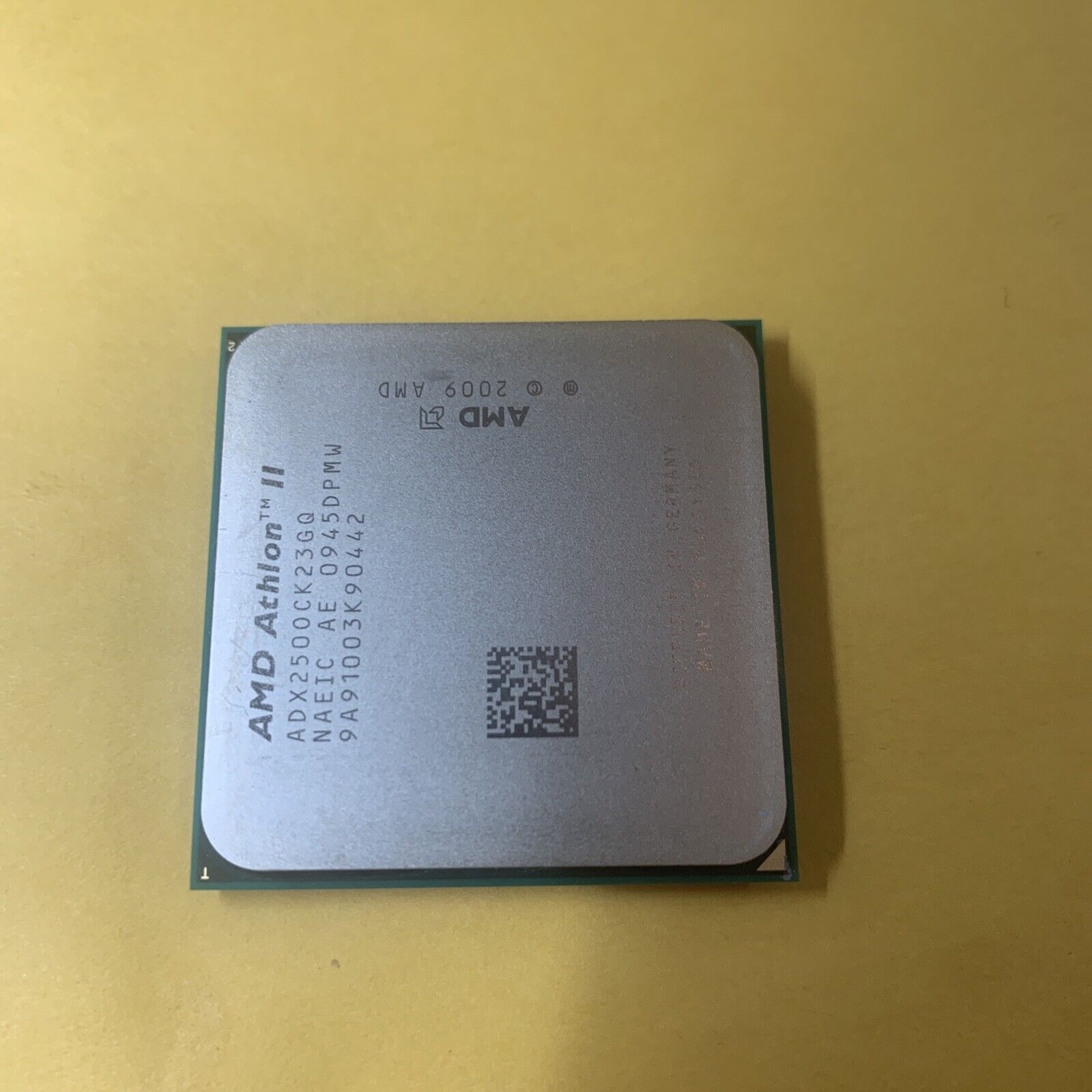 AMD Athlon II x2 250 3.0GHz Dual-Core Processor CPU ADX2500CK23GQ Socket AM3