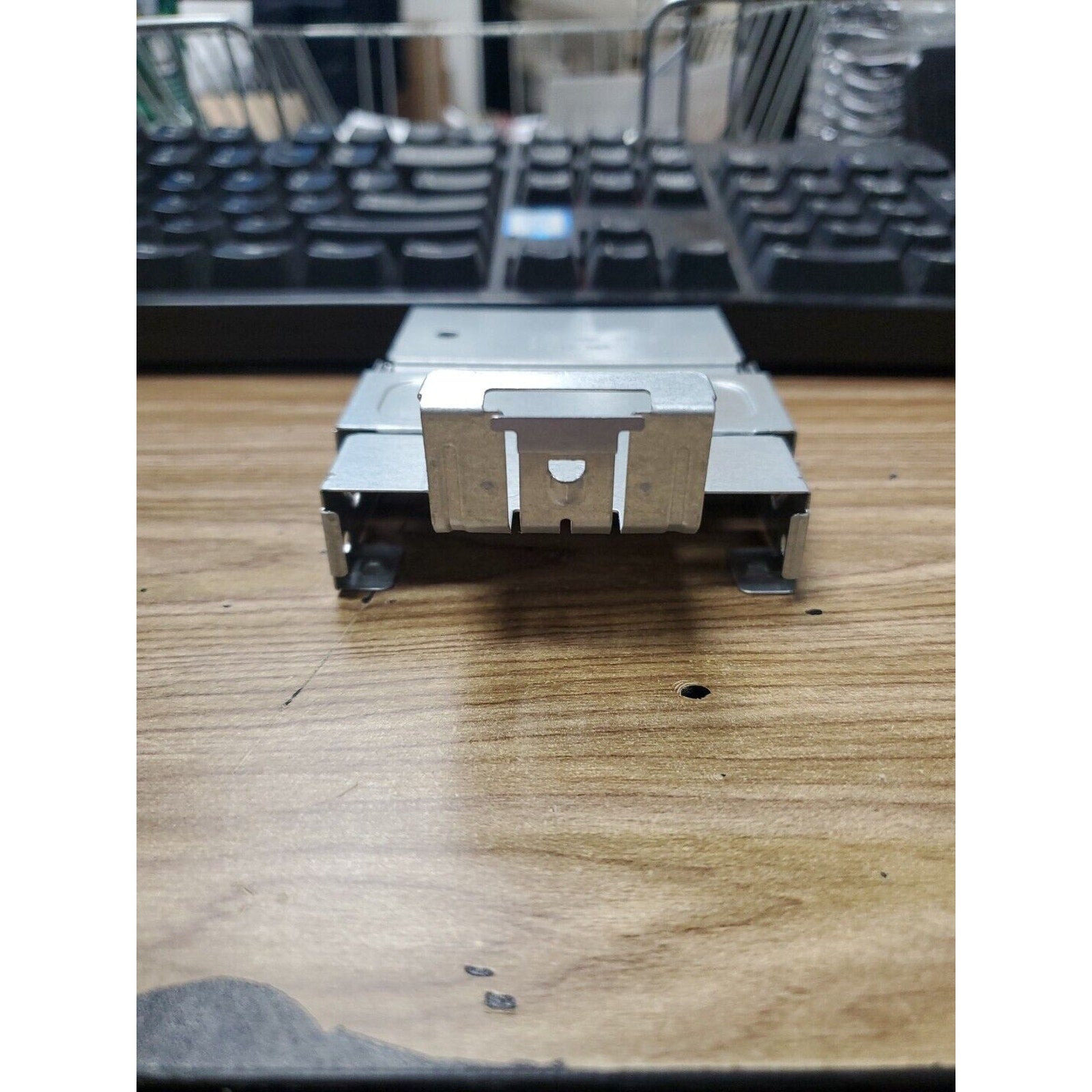 HP Elite 6005 8000 8200 Hard Drive Caddy S1-578006-001 S2-578006 with latch