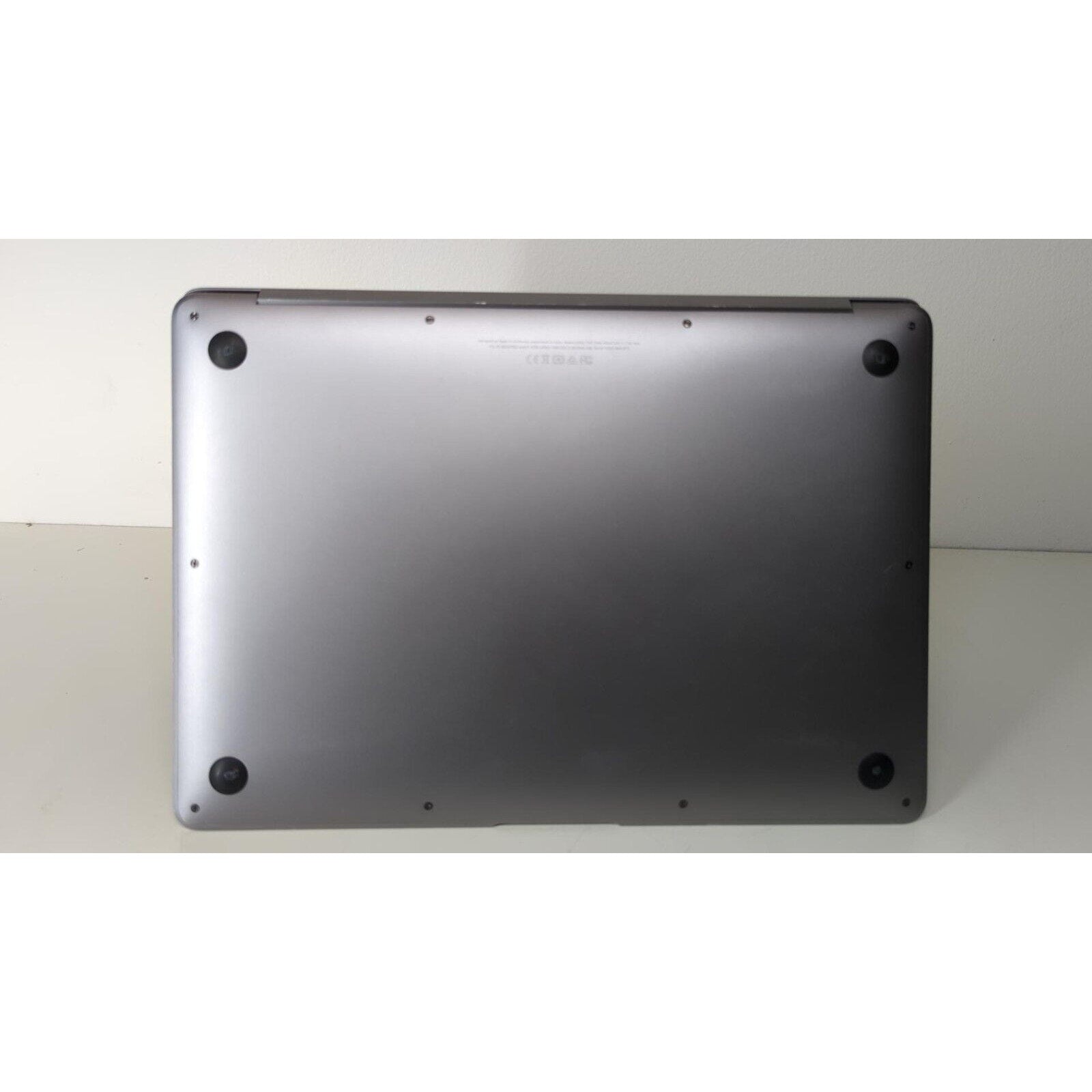 MacBook Air 13" - Core i5, 8GB RAM, 128GB SSD - A1932