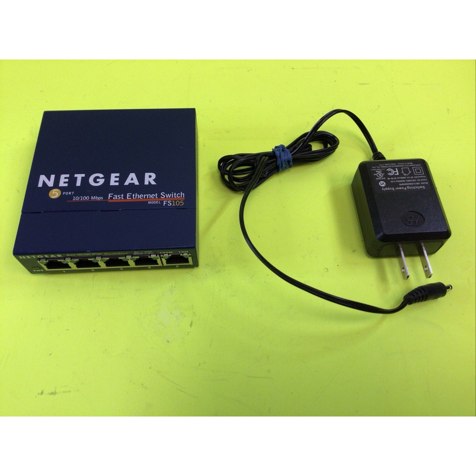 NETGEAR ProSafe (FS105) 5-Ports External Switch