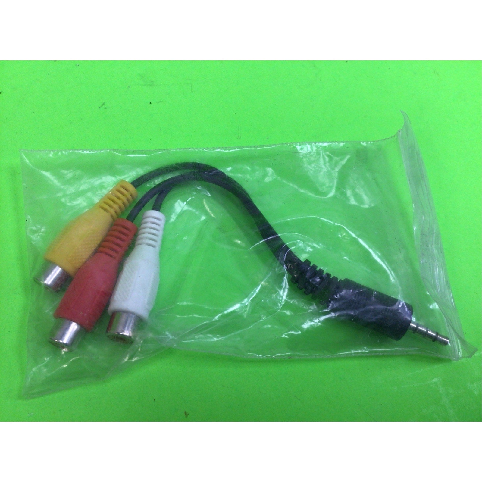 3.5mm Aux Male to Female RCA Audio A/V Adapter Cable