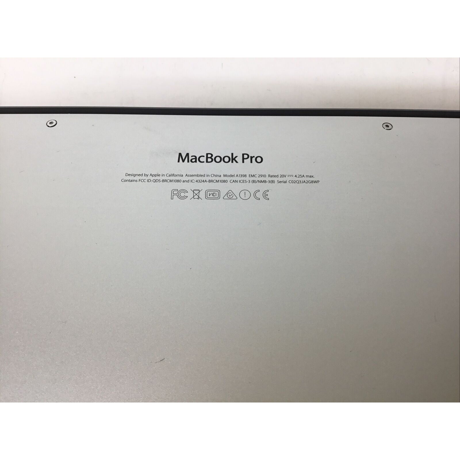 Macbook Pro 15" i7 2.5 GHz 16GB A1398- Working, Screen Flickers