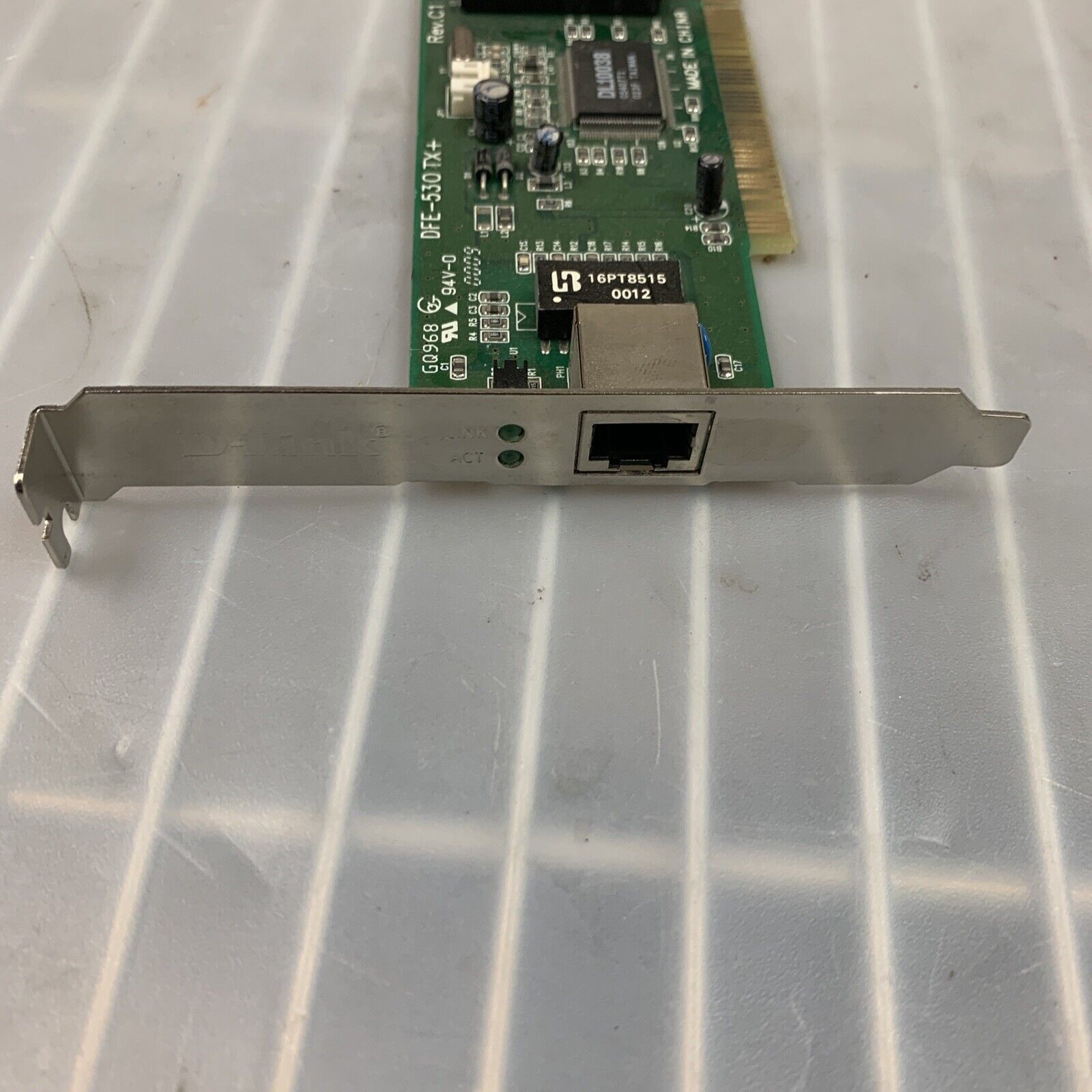 D-Link DFE-530TX+ Fast Ethernet Network Wired Adapter 10/100 PCI Card