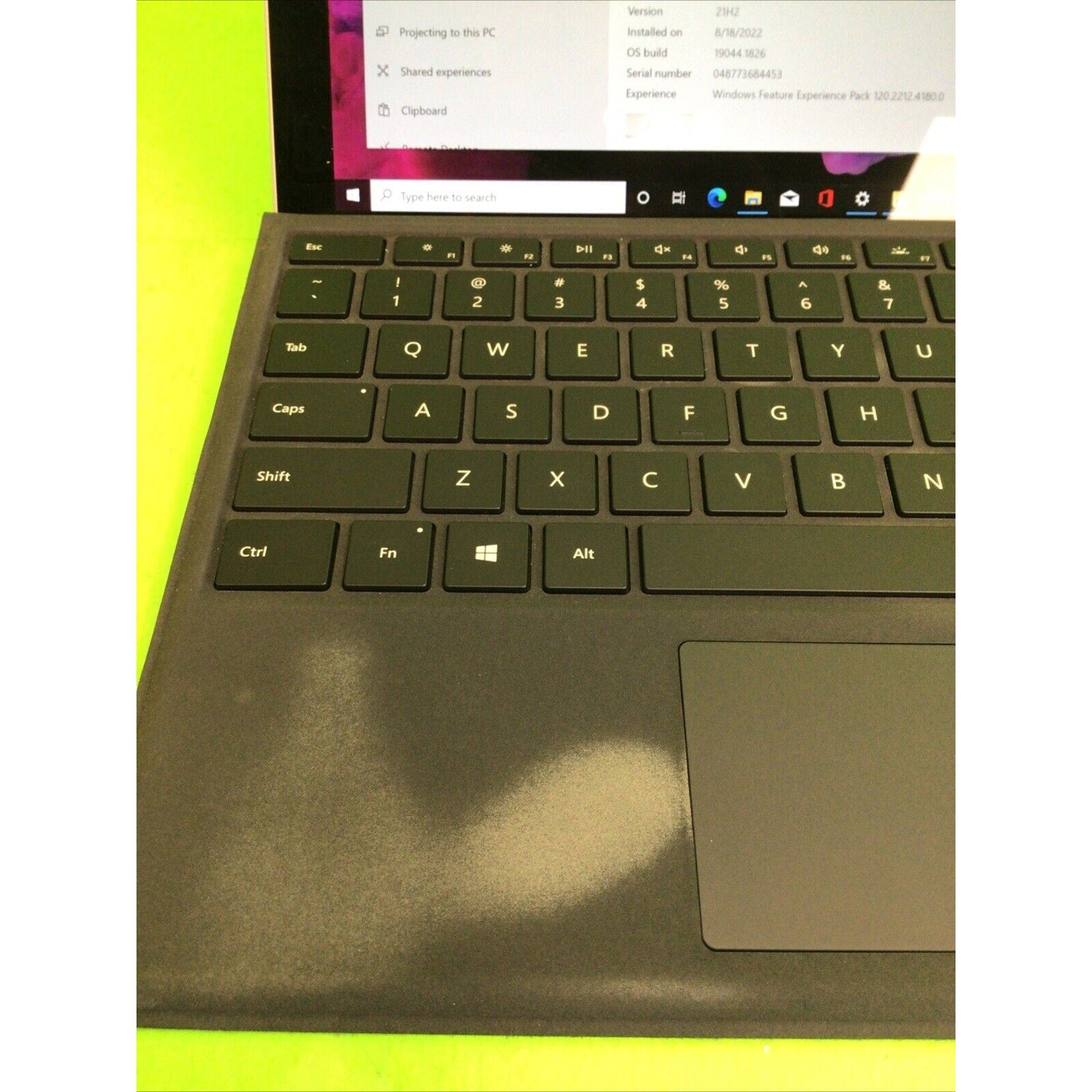 Microsoft Surface Pro 5 m3-7Y30 1.0GHz 4GB RAM 128GB SSD FOR PARTS or REPAIR